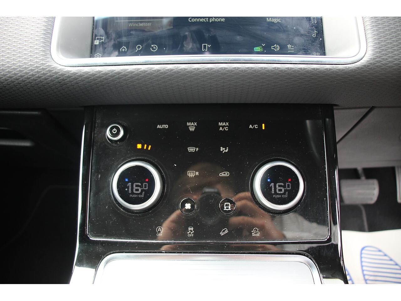 Land Rover Range Rover Evoque view 24