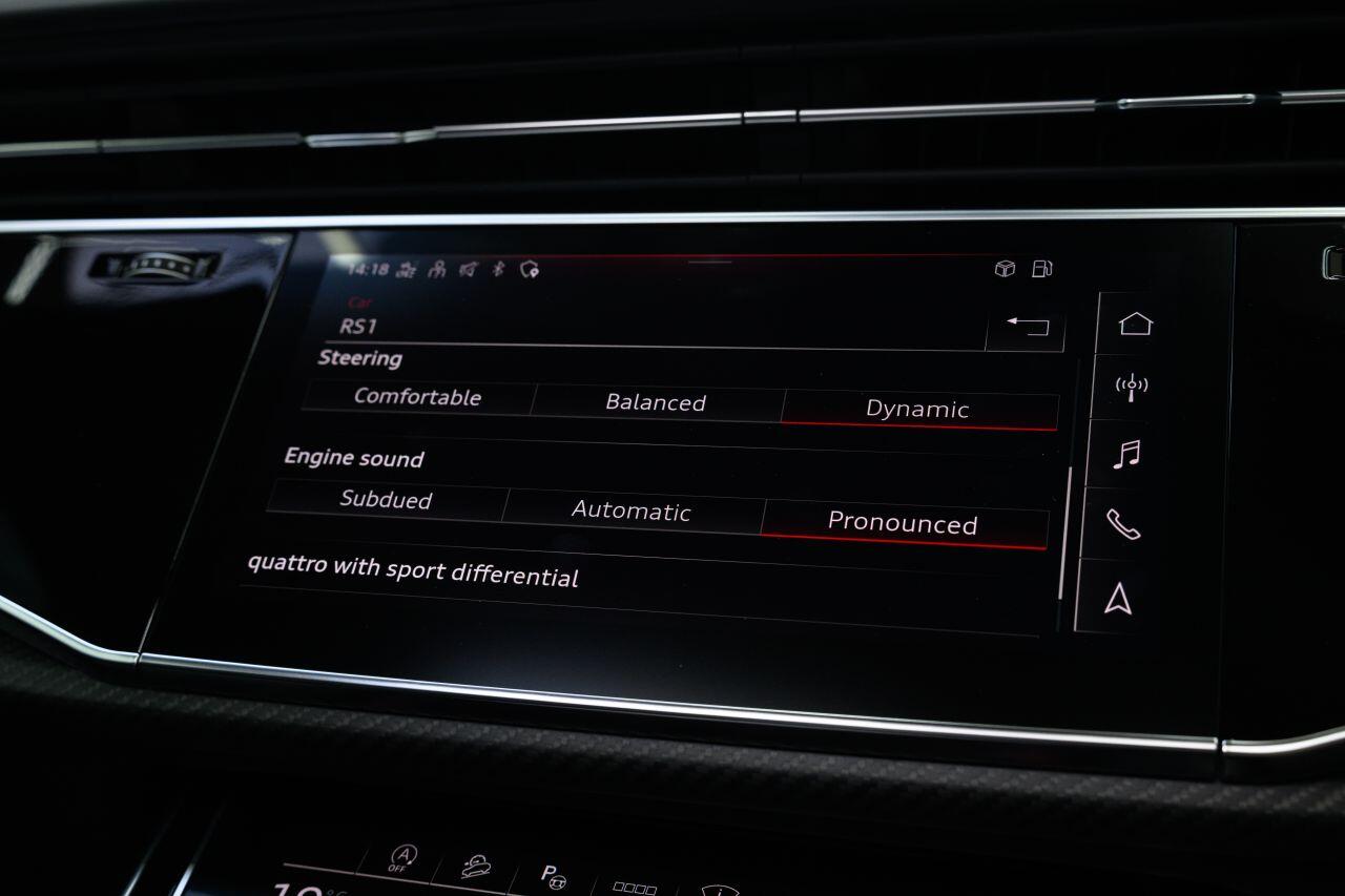 Audi RS Q8 view 59