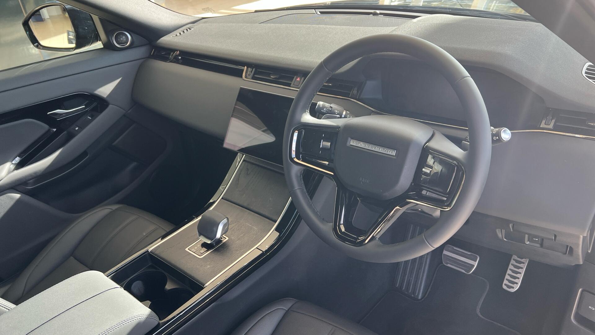 Land Rover Range Rover Evoque view 23
