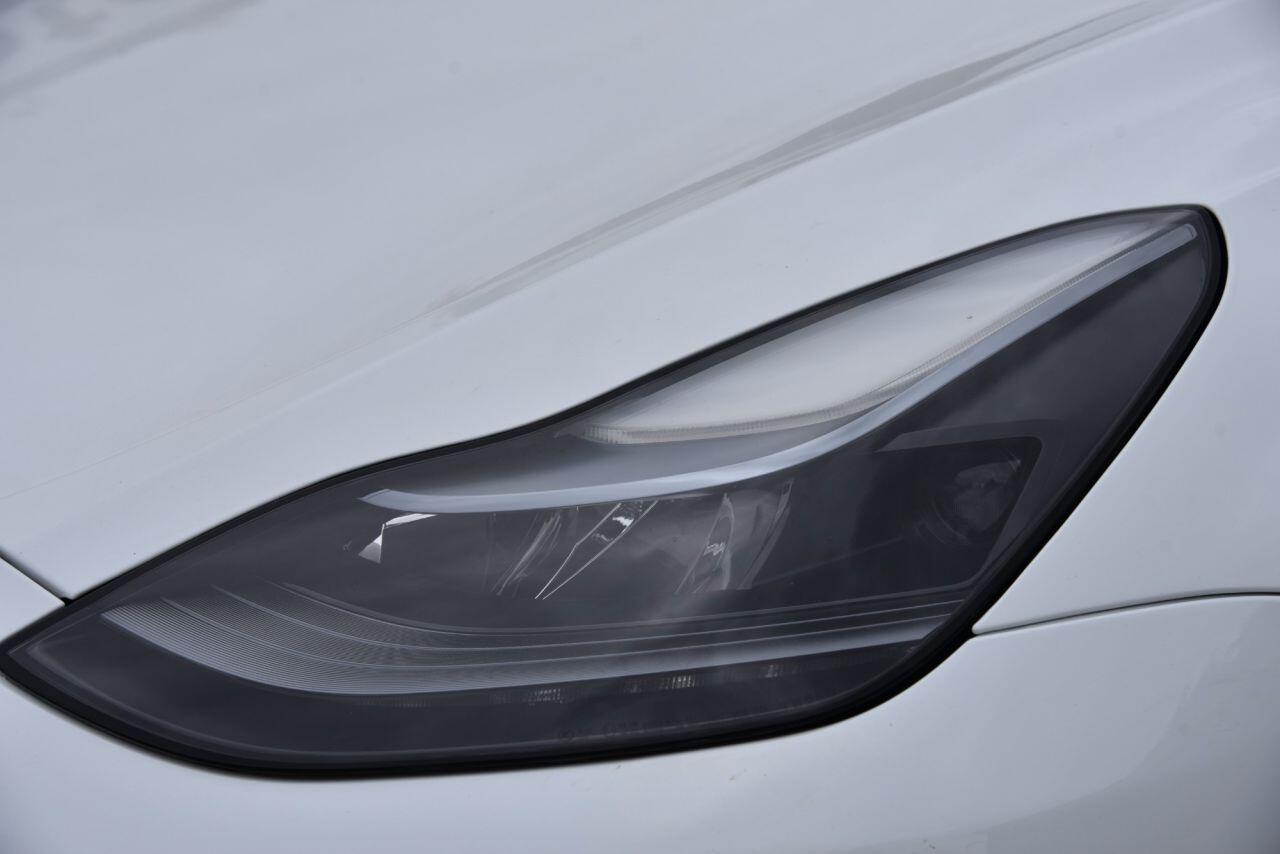 Tesla Model Y view 11