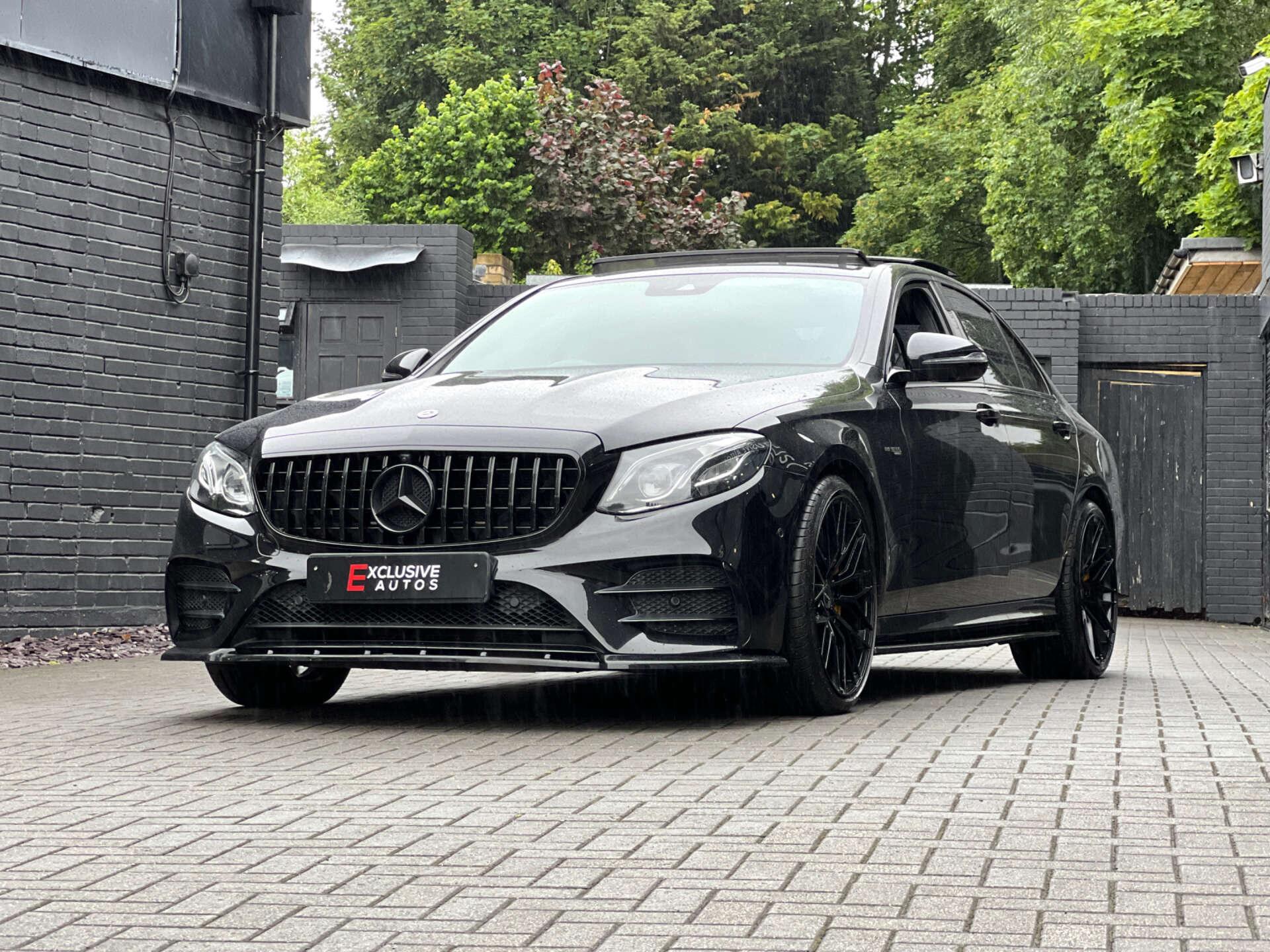 Mercedes-Benz E Class view 26