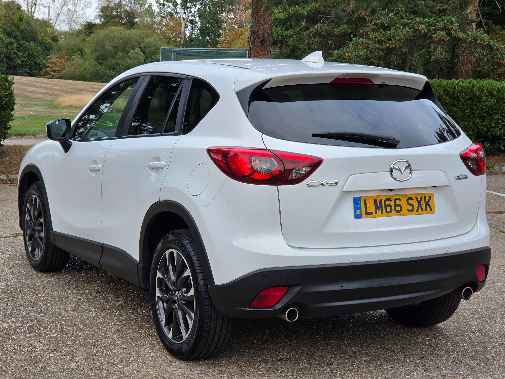 Mazda CX-5 view 4
