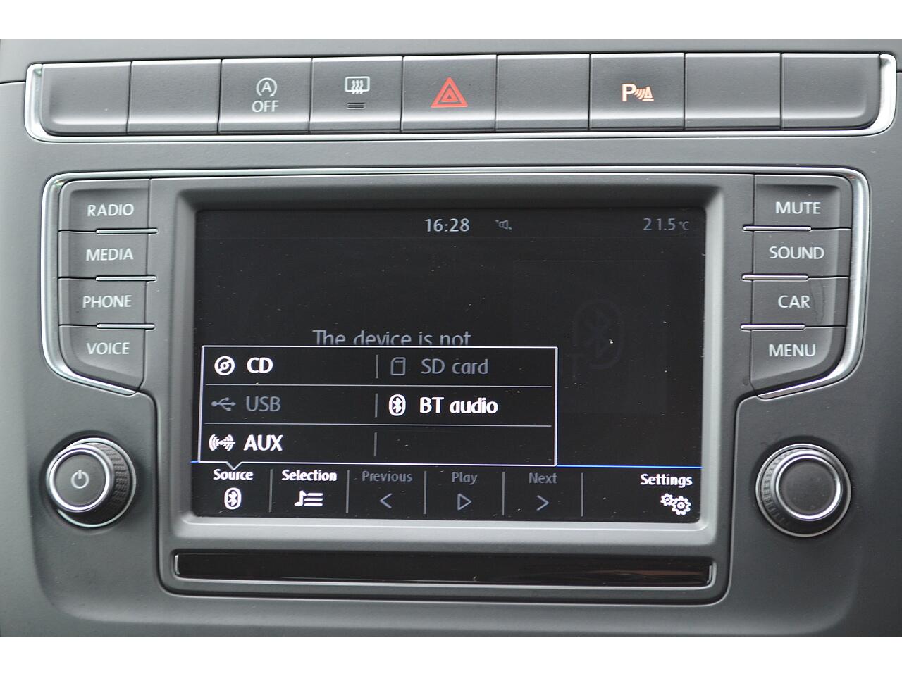 Volkswagen Polo view 16