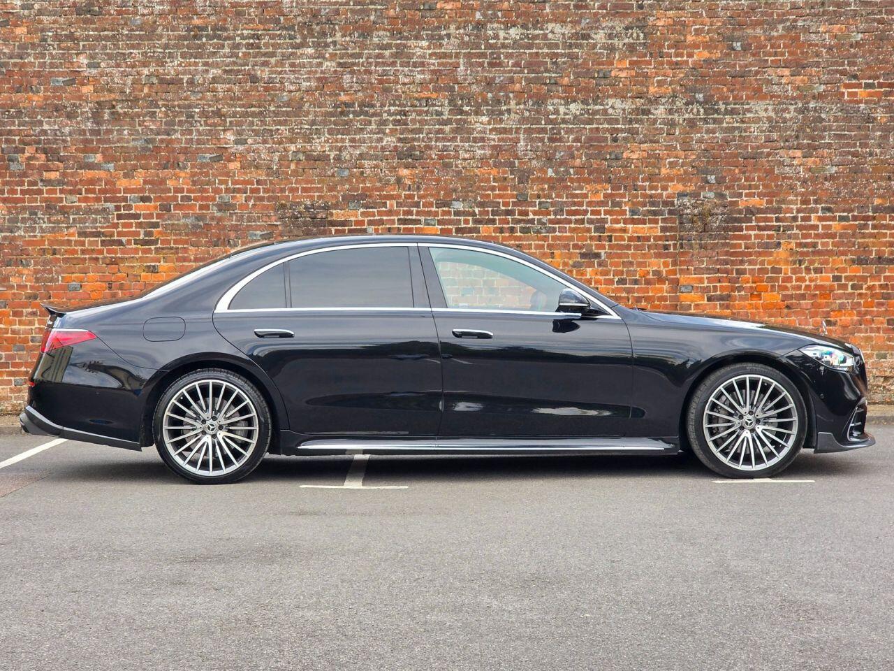 Mercedes-Benz S-Class view 44