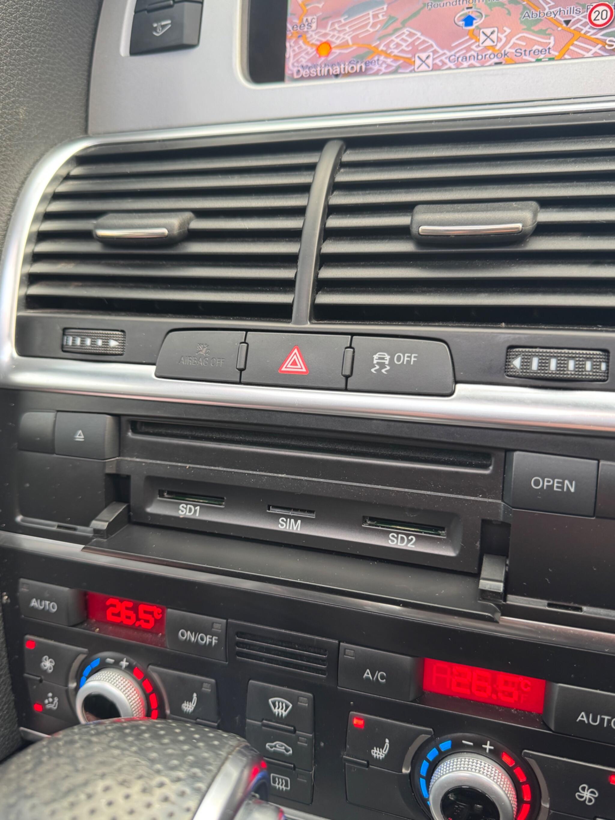 2014 Audi Q7 3.0 TDI V6 S line Sport Edition Tiptronic quattro Euro 5 (s/s) 5dr image 79