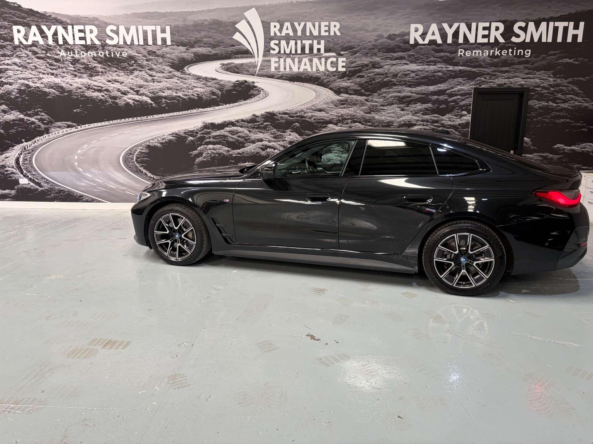 BMW I4 view 8