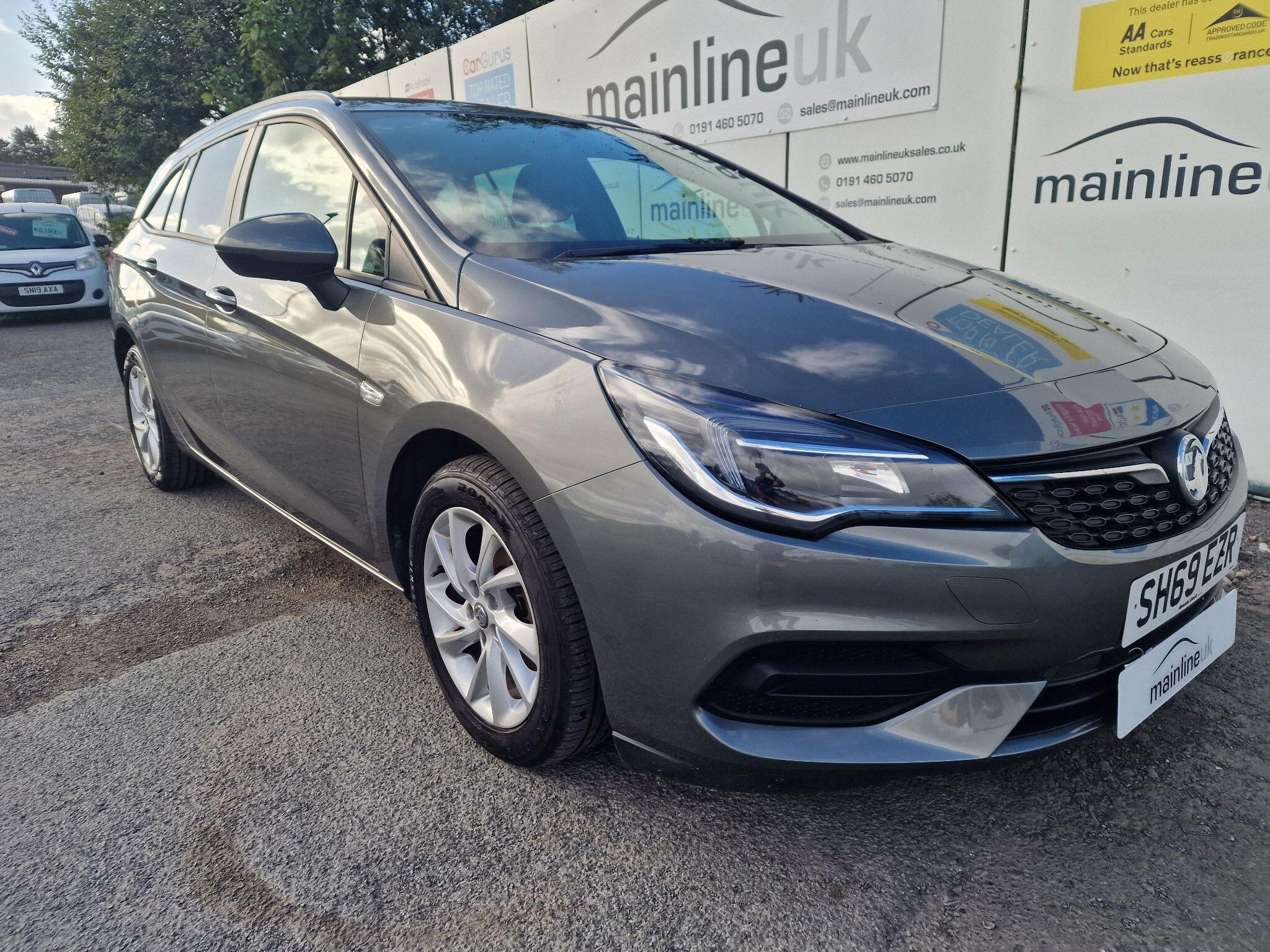 Vauxhall Astra view 7