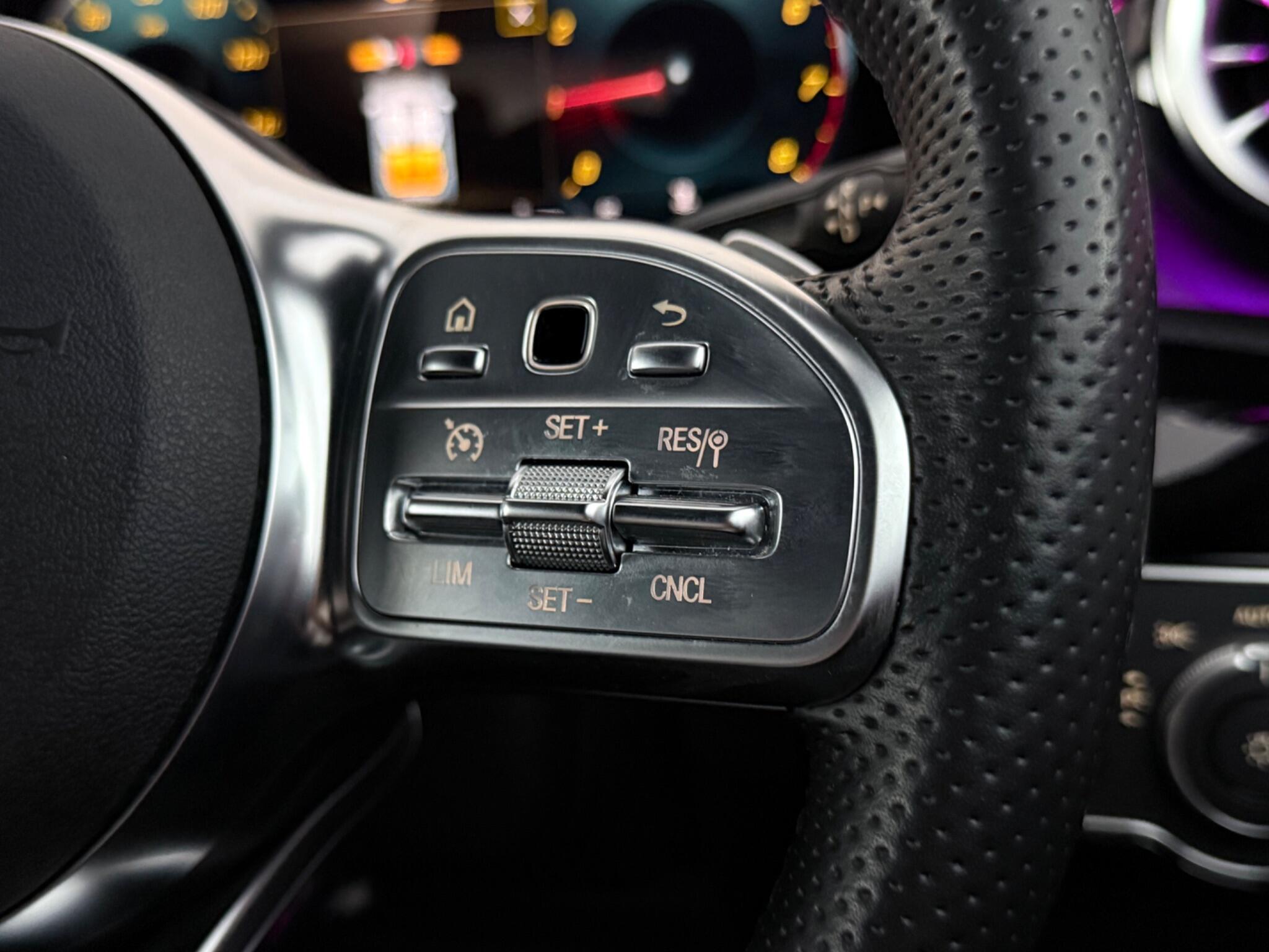 Mercedes-Benz Cla view 17