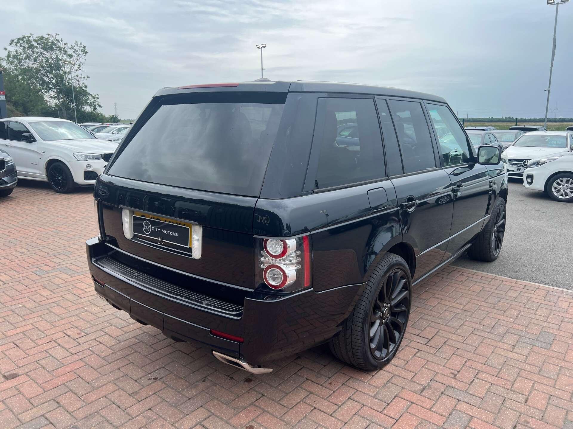Land Rover Range Rover view 8