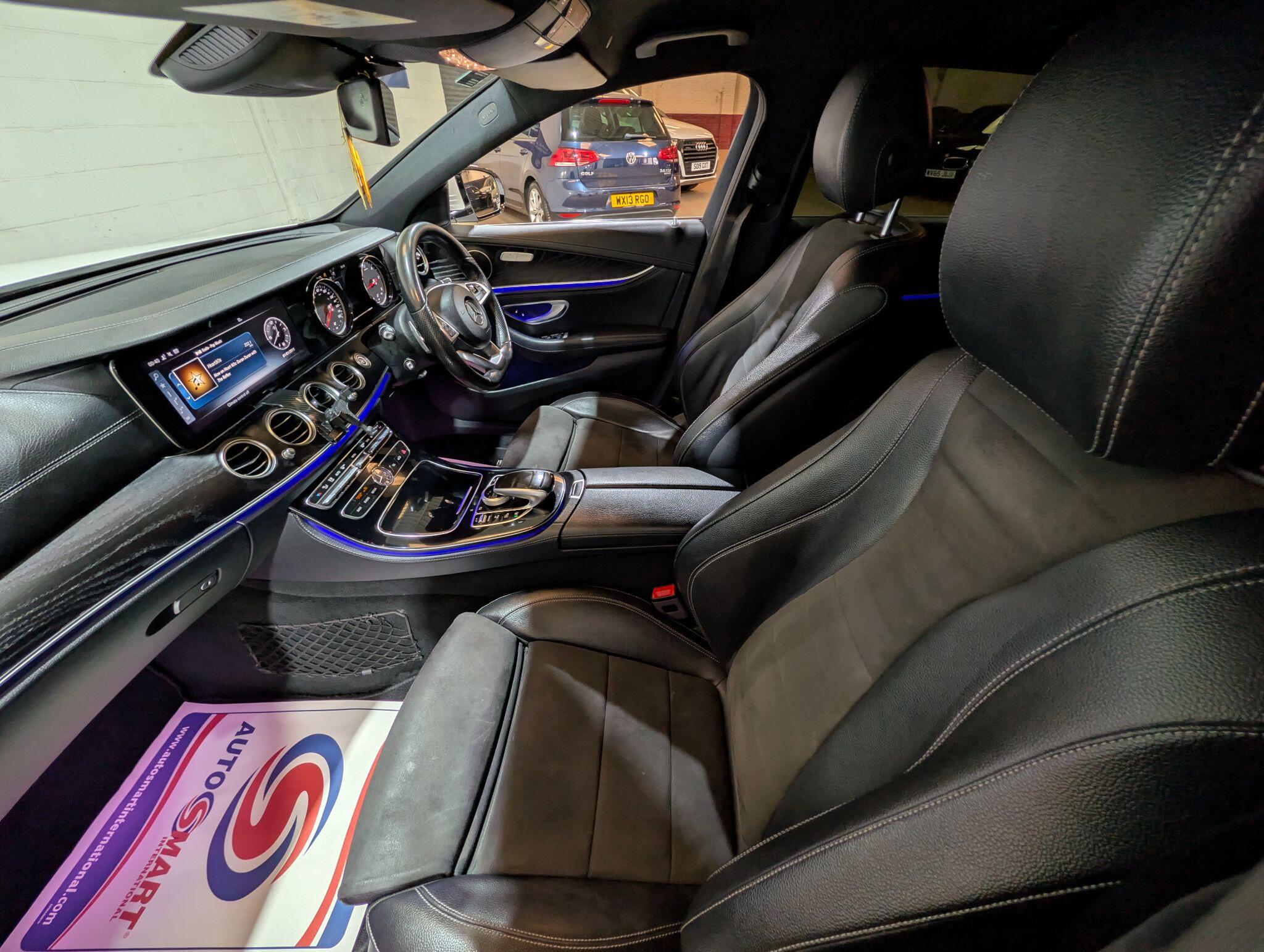 Mercedes-Benz E Class view 65