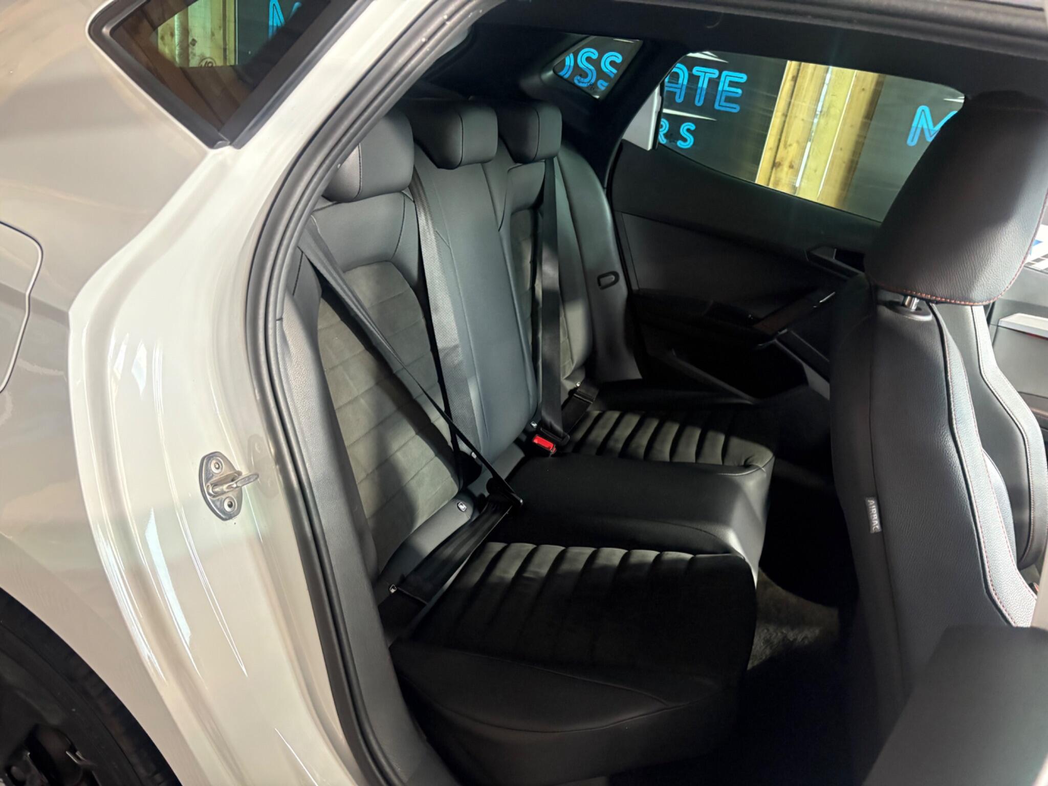Seat Ibiza view 16