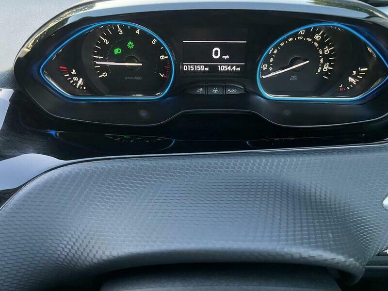 2016 Peugeot 2008 1.2 PureTech Allure Euro 6 (s/s) 5dr • 15,159 miles image 49