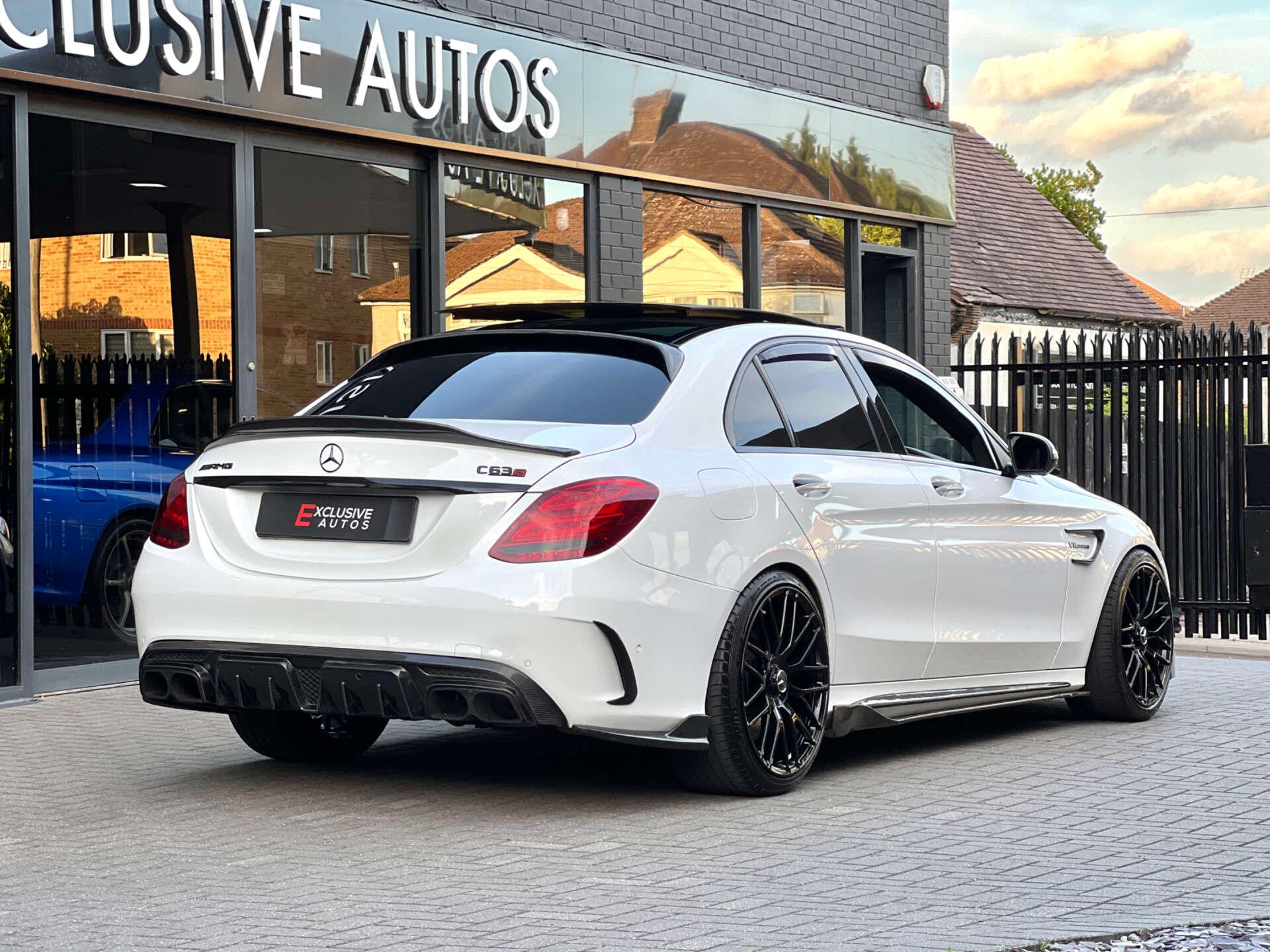 Mercedes-Benz C Class view 29