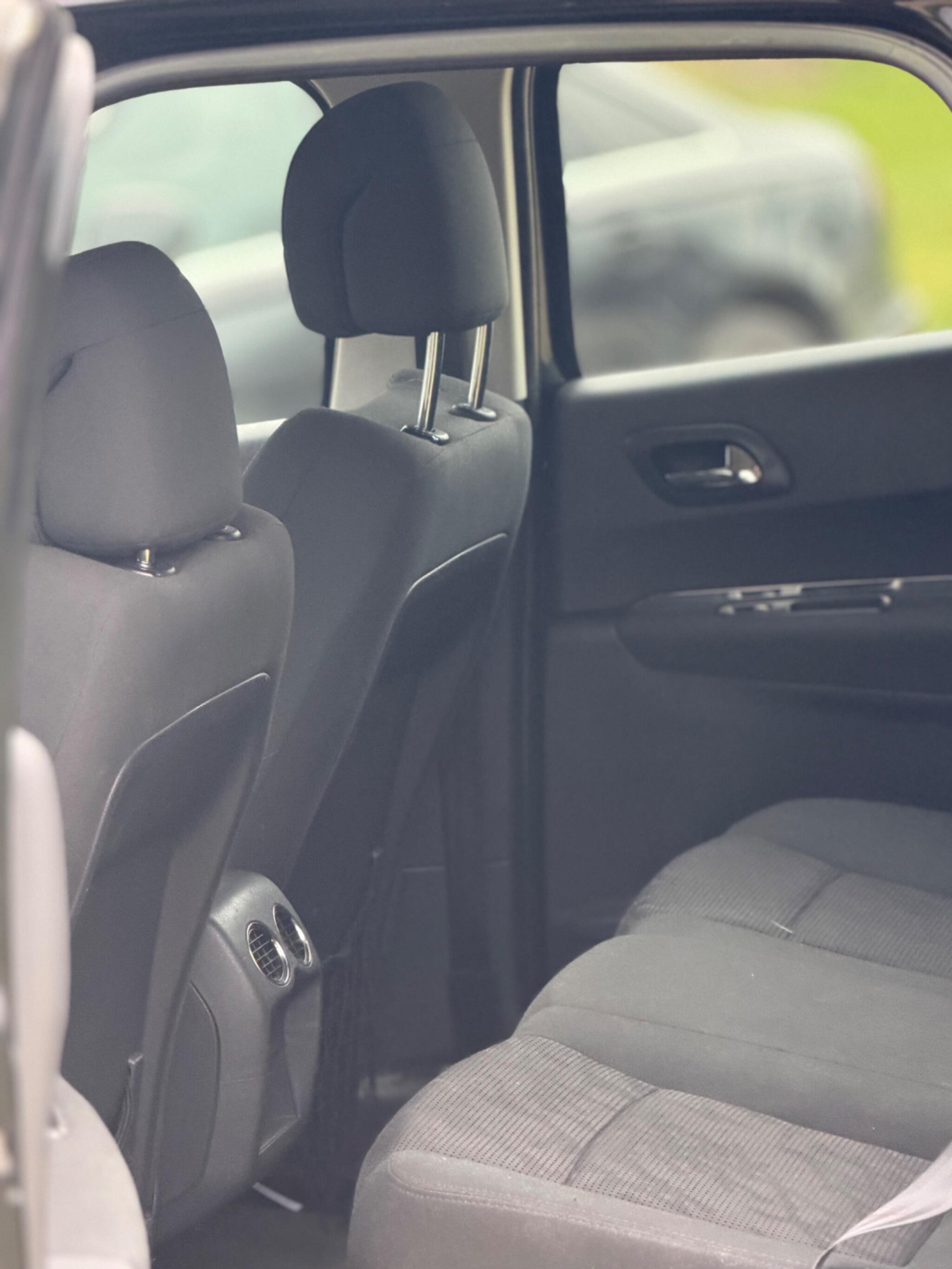 2013 Peugeot 3008 1.6 HDi Active Euro 5 5dr image 24