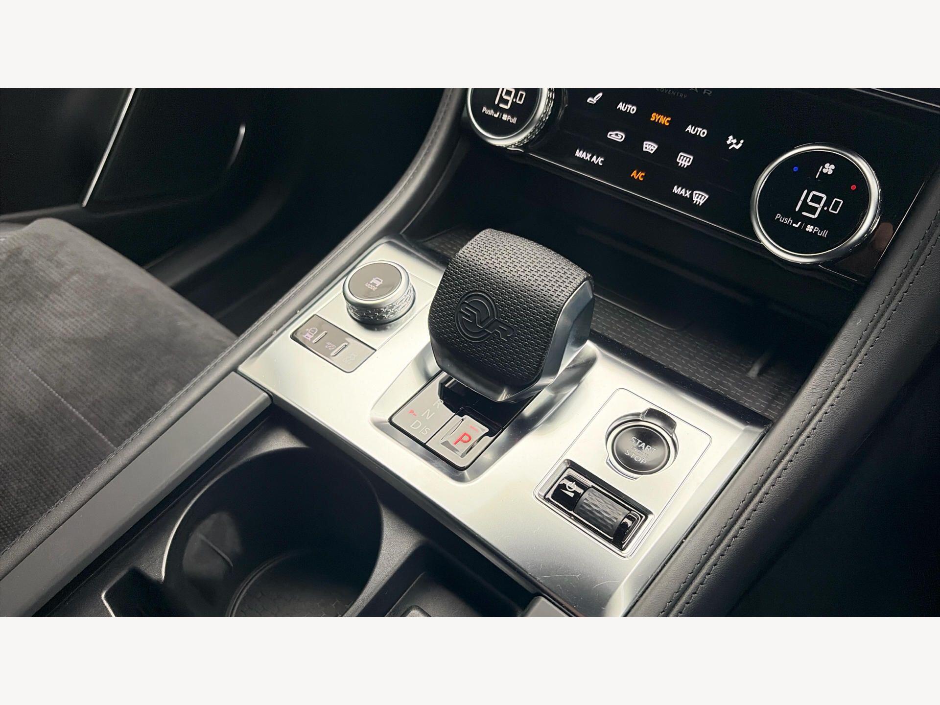 Jaguar F-Pace view 16