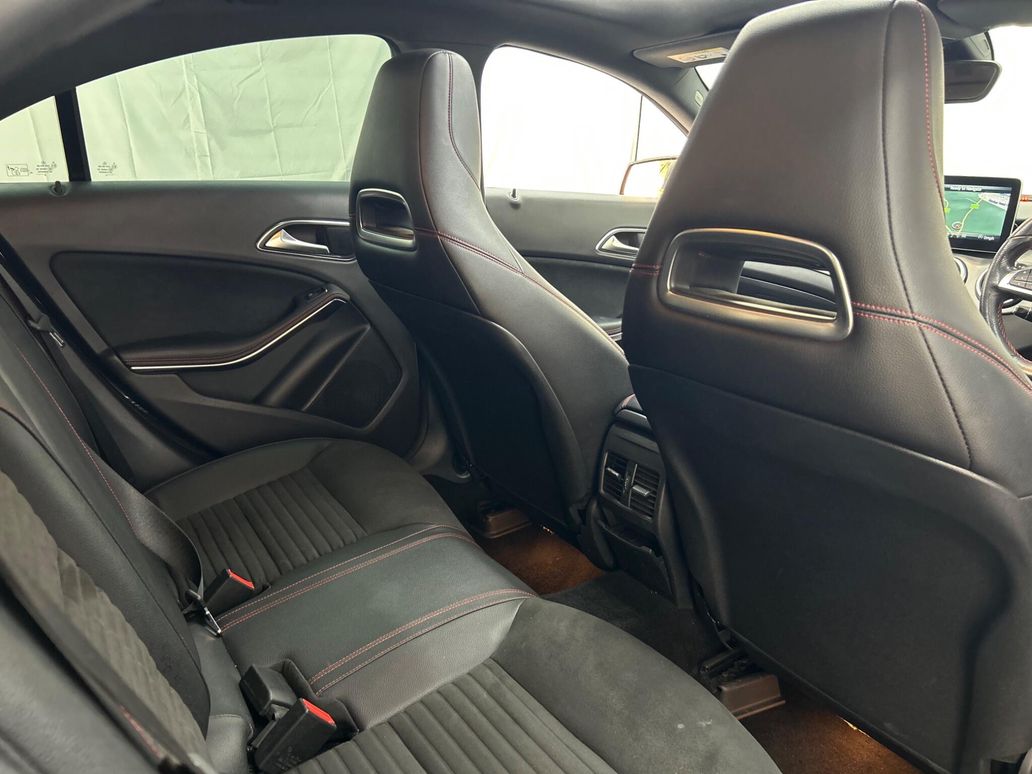 Mercedes-Benz CLA view 25