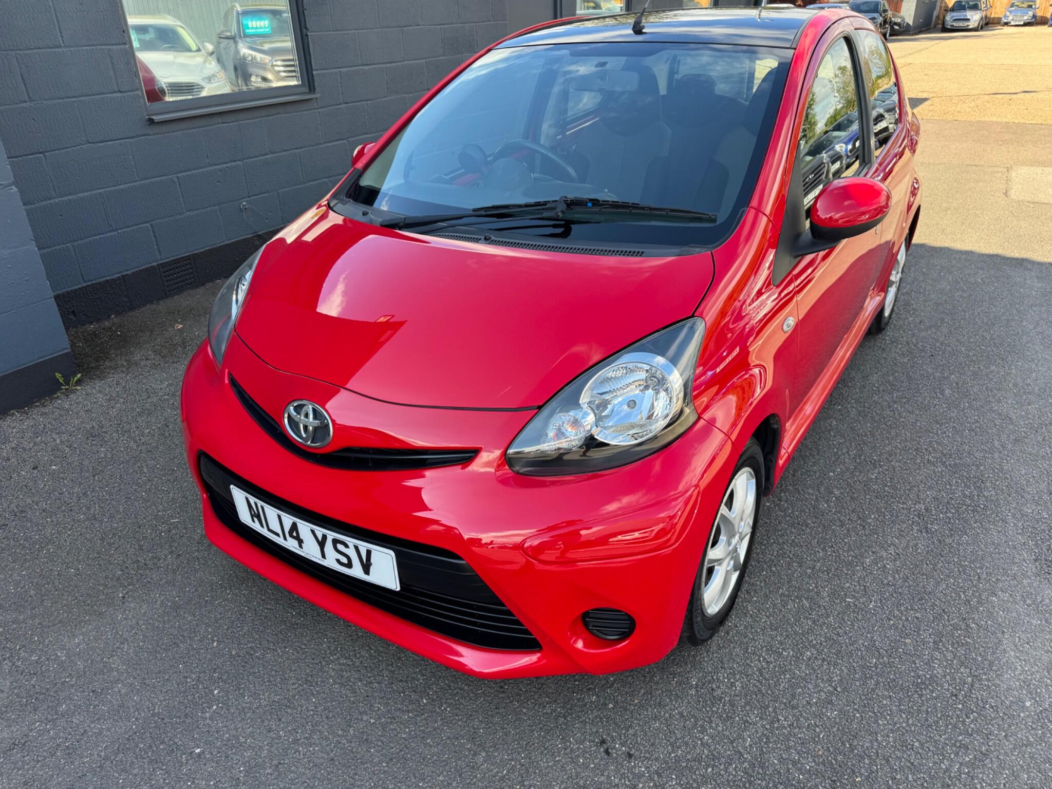 Toyota Aygo view 3