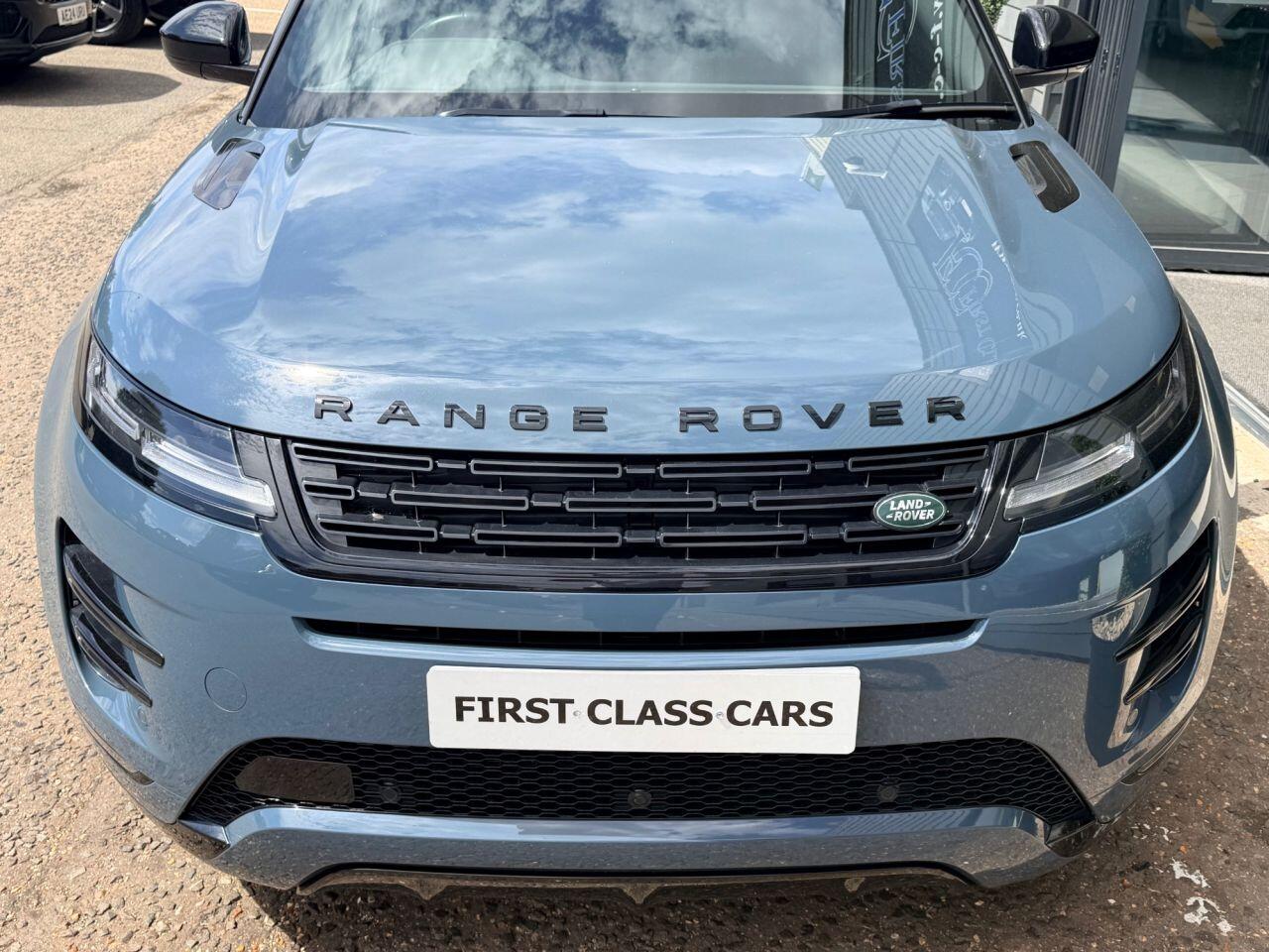 Land Rover Range Rover Evoque view 4