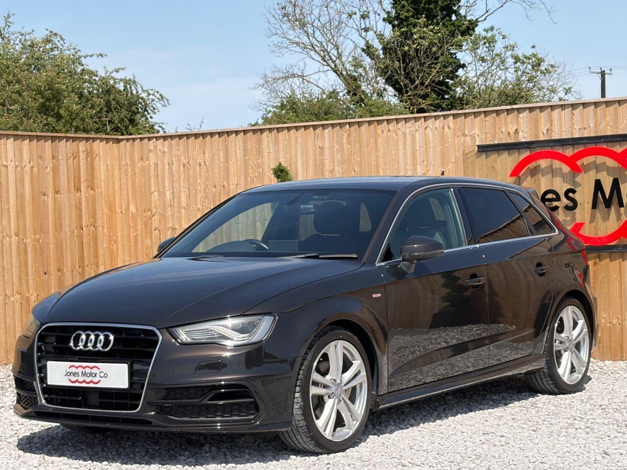 Audi A3 view 4
