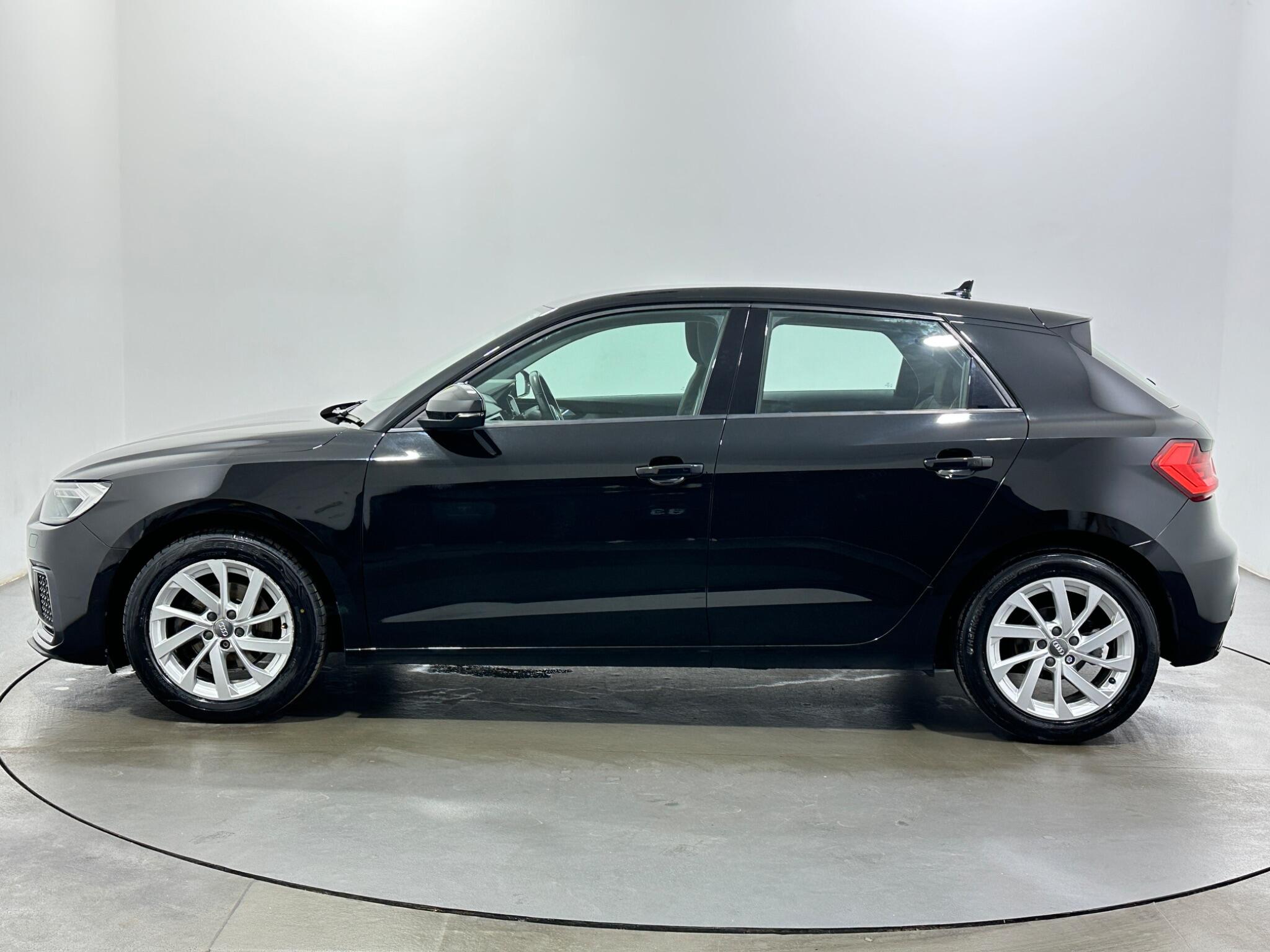 Audi A1 view 5