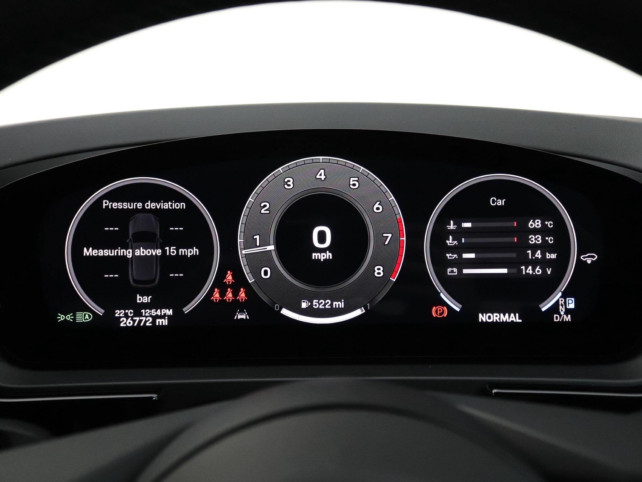 Porsche Cayenne view 16