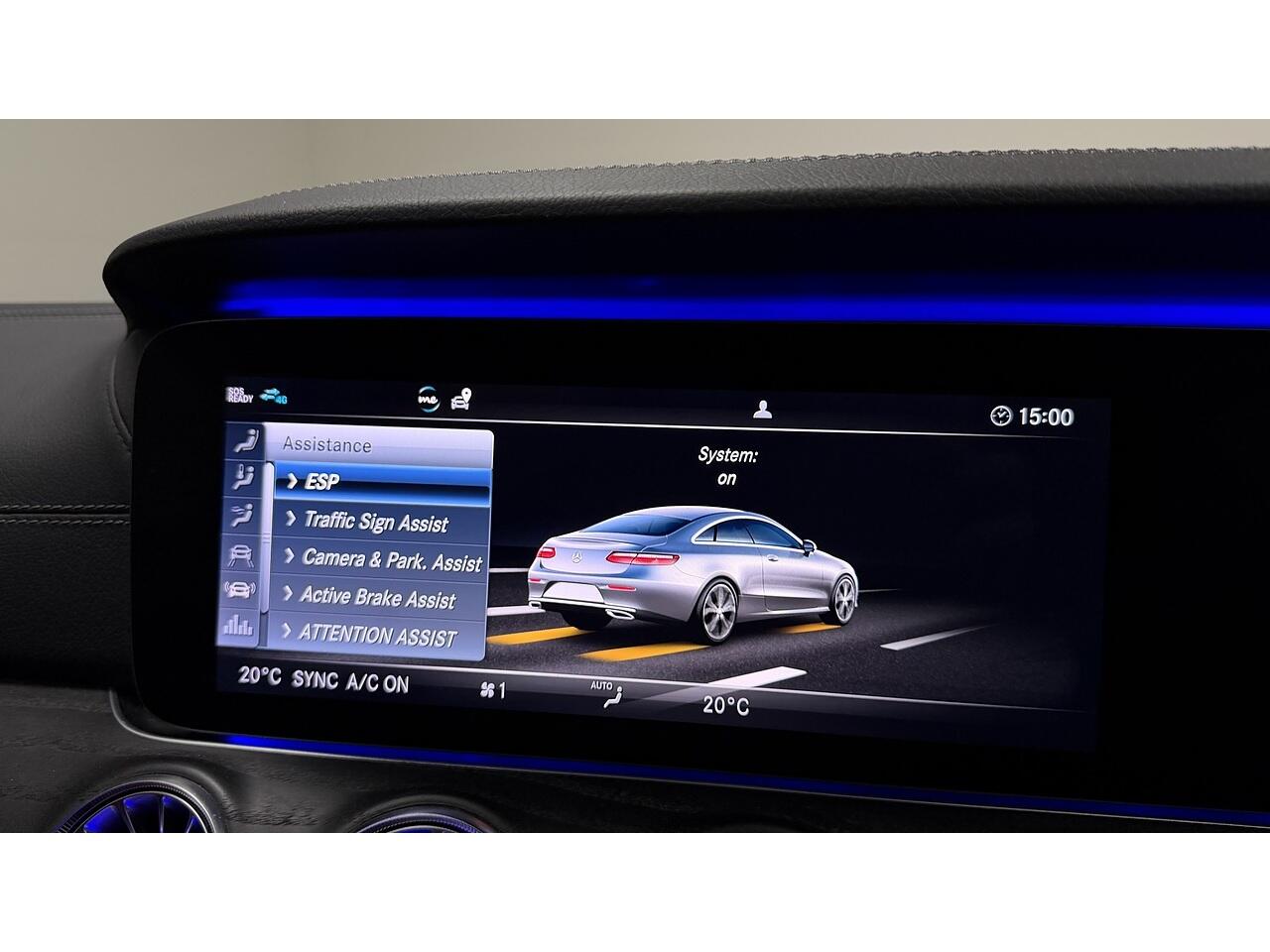 Mercedes-Benz E-Class view 27