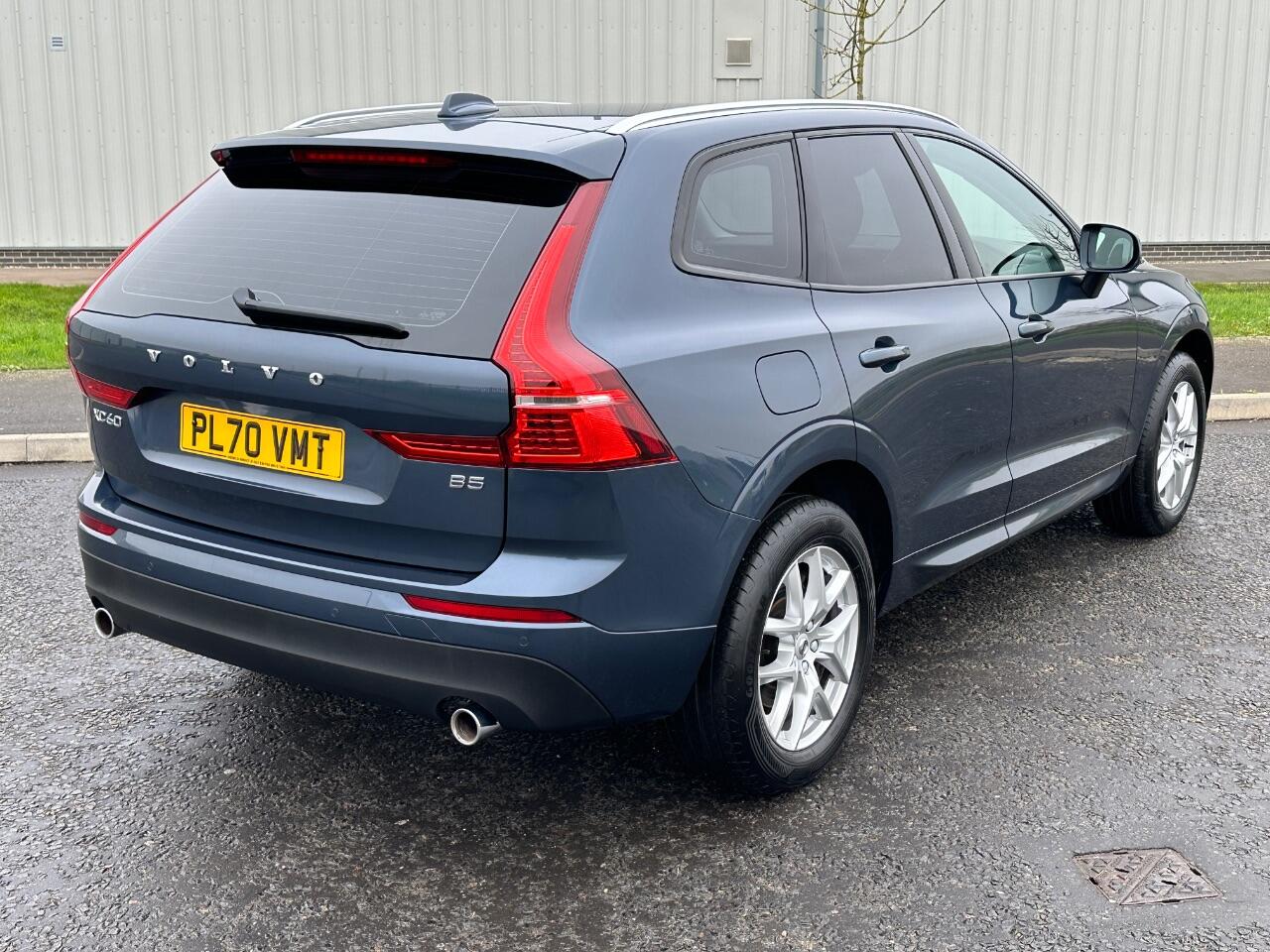 Volvo XC60 view 32