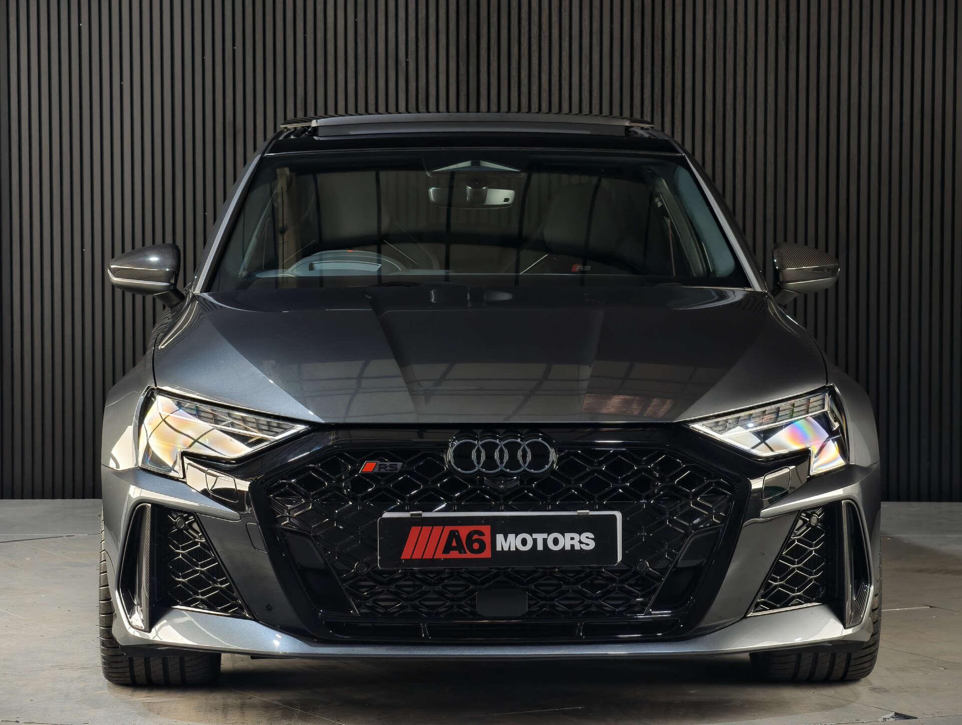 Audi RS3 view 24