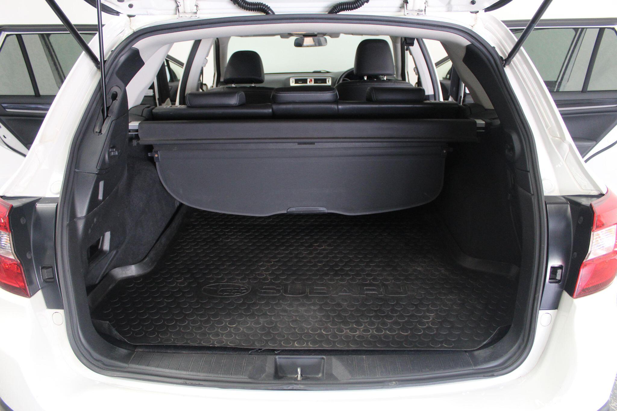 Subaru Outback view 24