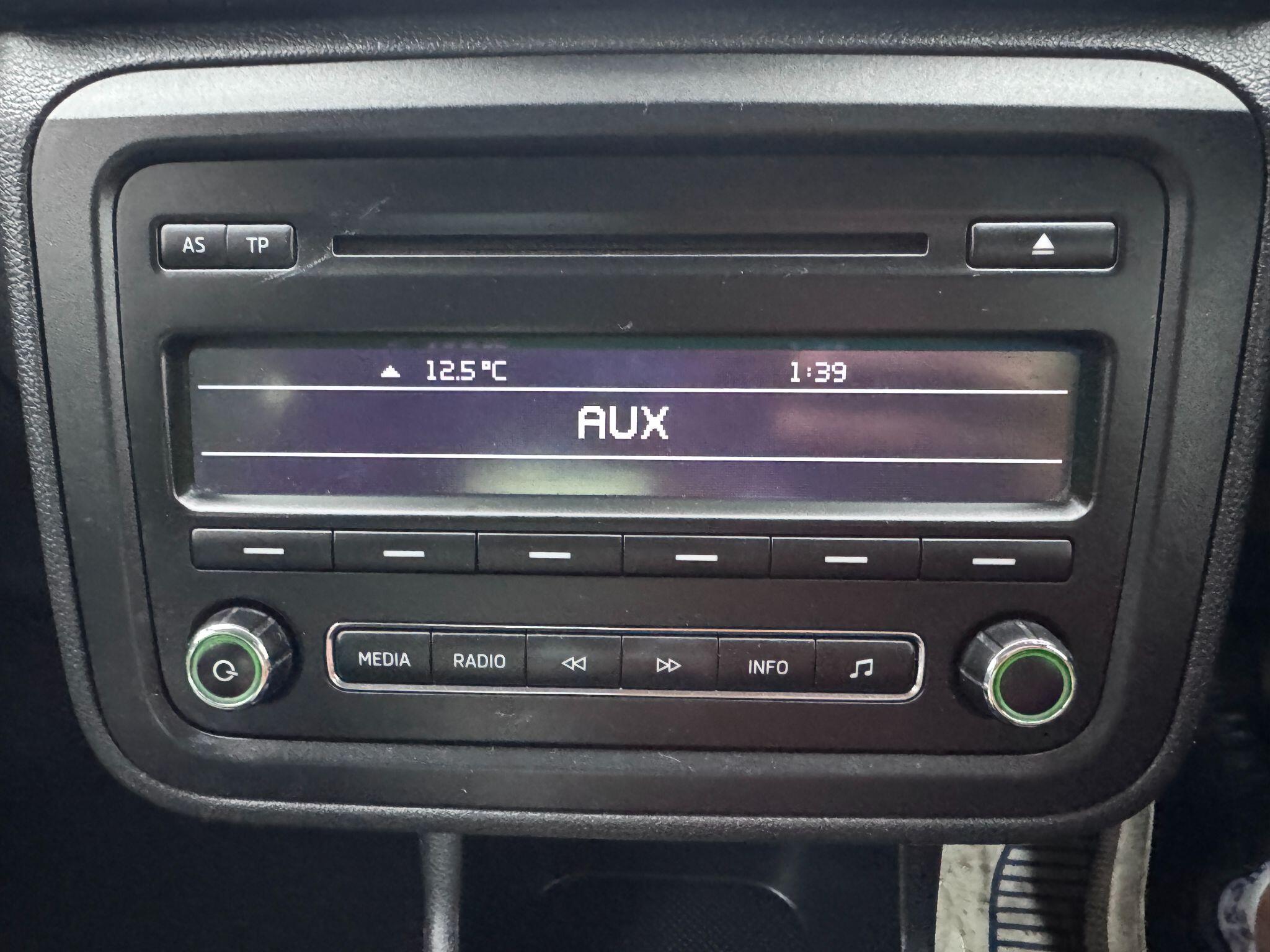 2013 Skoda Fabia image 23