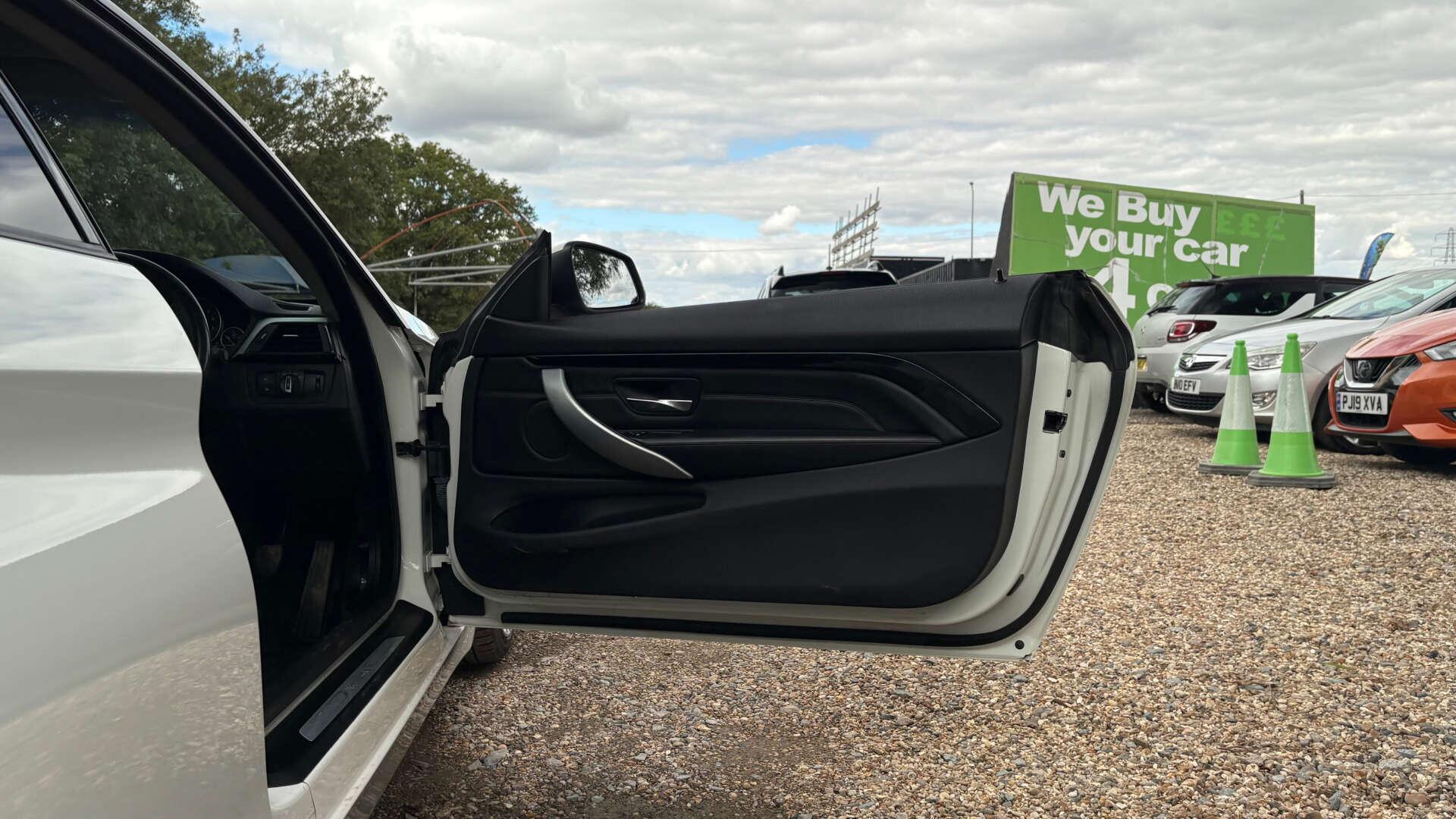 BMW 4 Series view 37