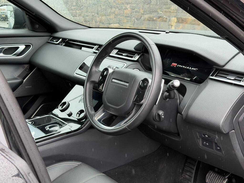 Land Rover Range Rover Velar view 12