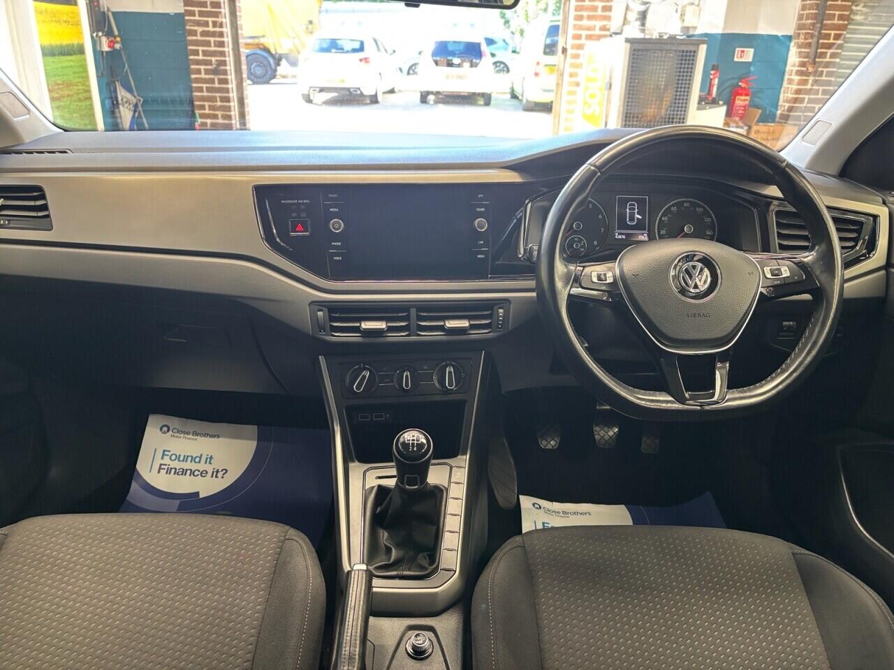 Volkswagen Polo view 18