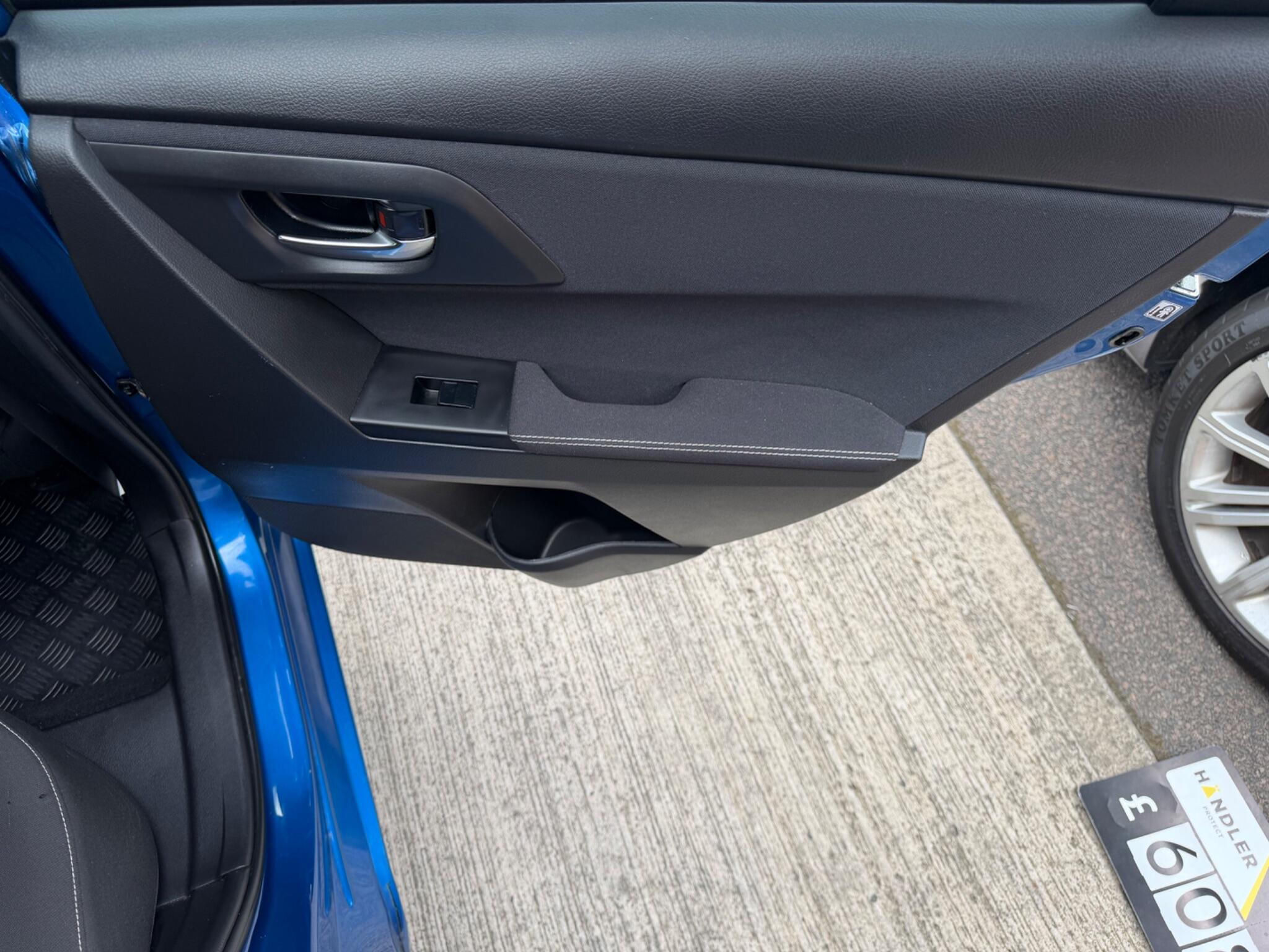 Toyota Auris view 17