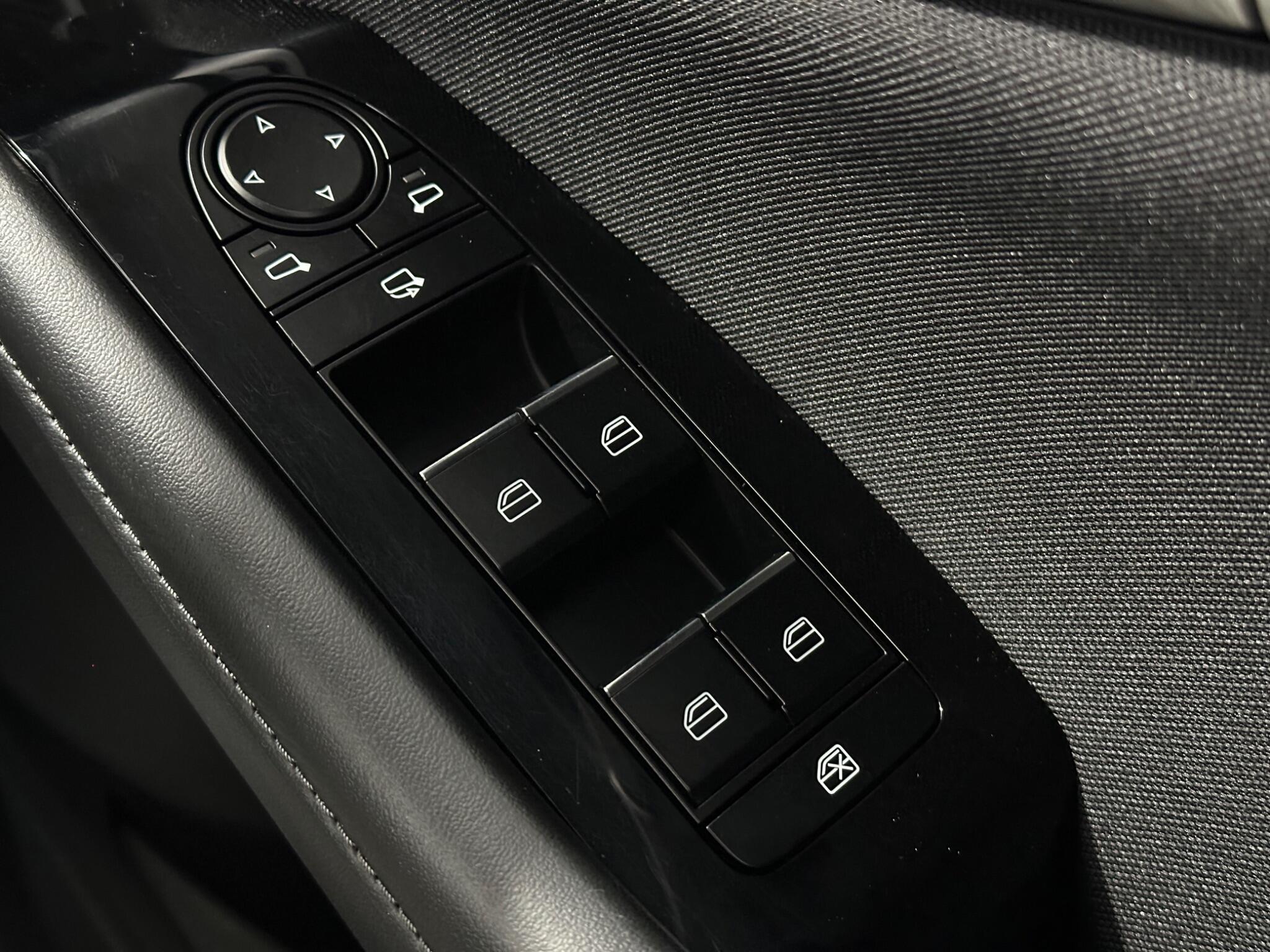 Mazda E-Skyactiv view 18