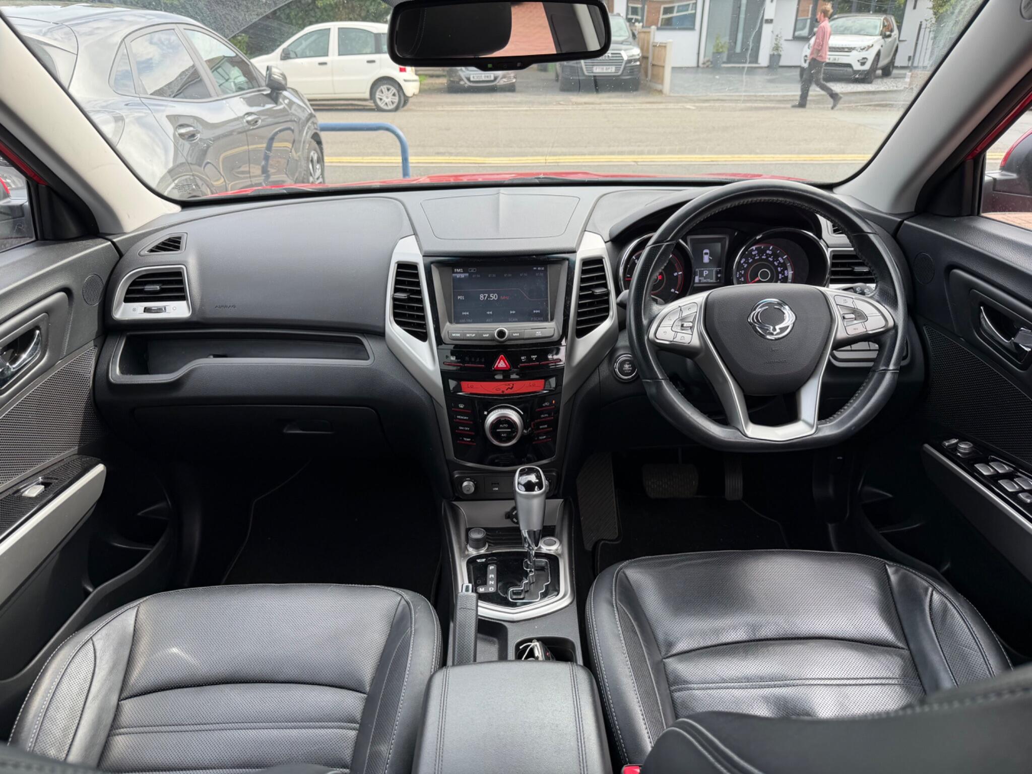 KGM Tivoli view 4
