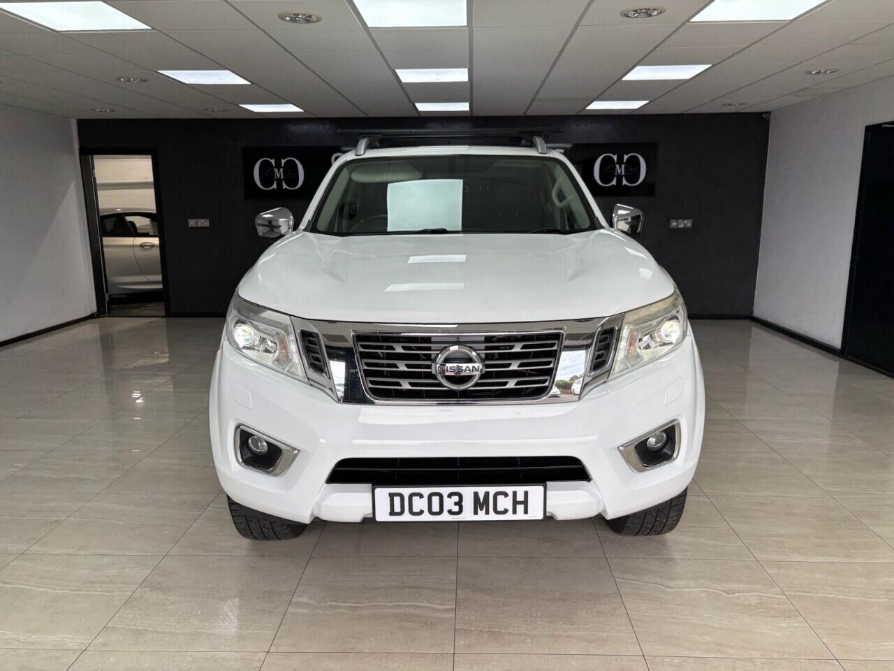 Nissan Navara view 9