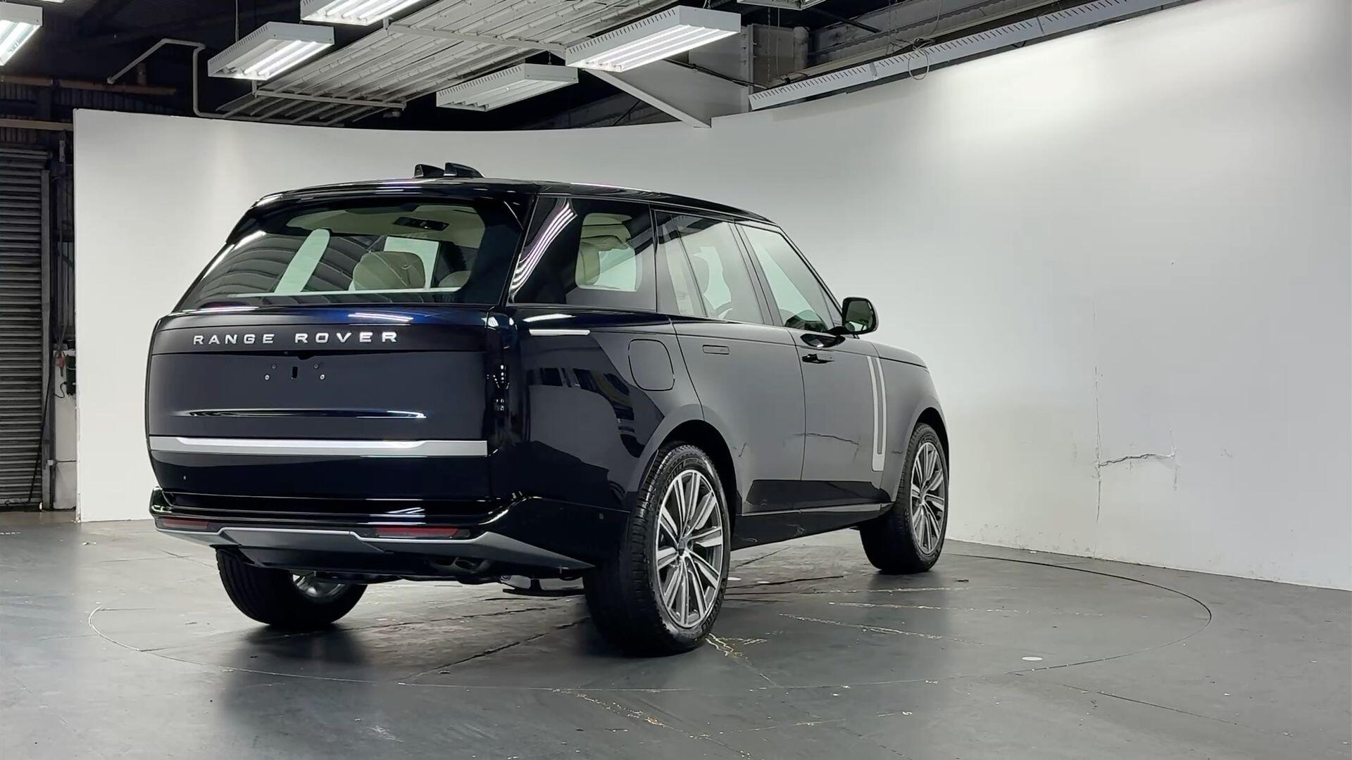 Land Rover Range Rover view 28