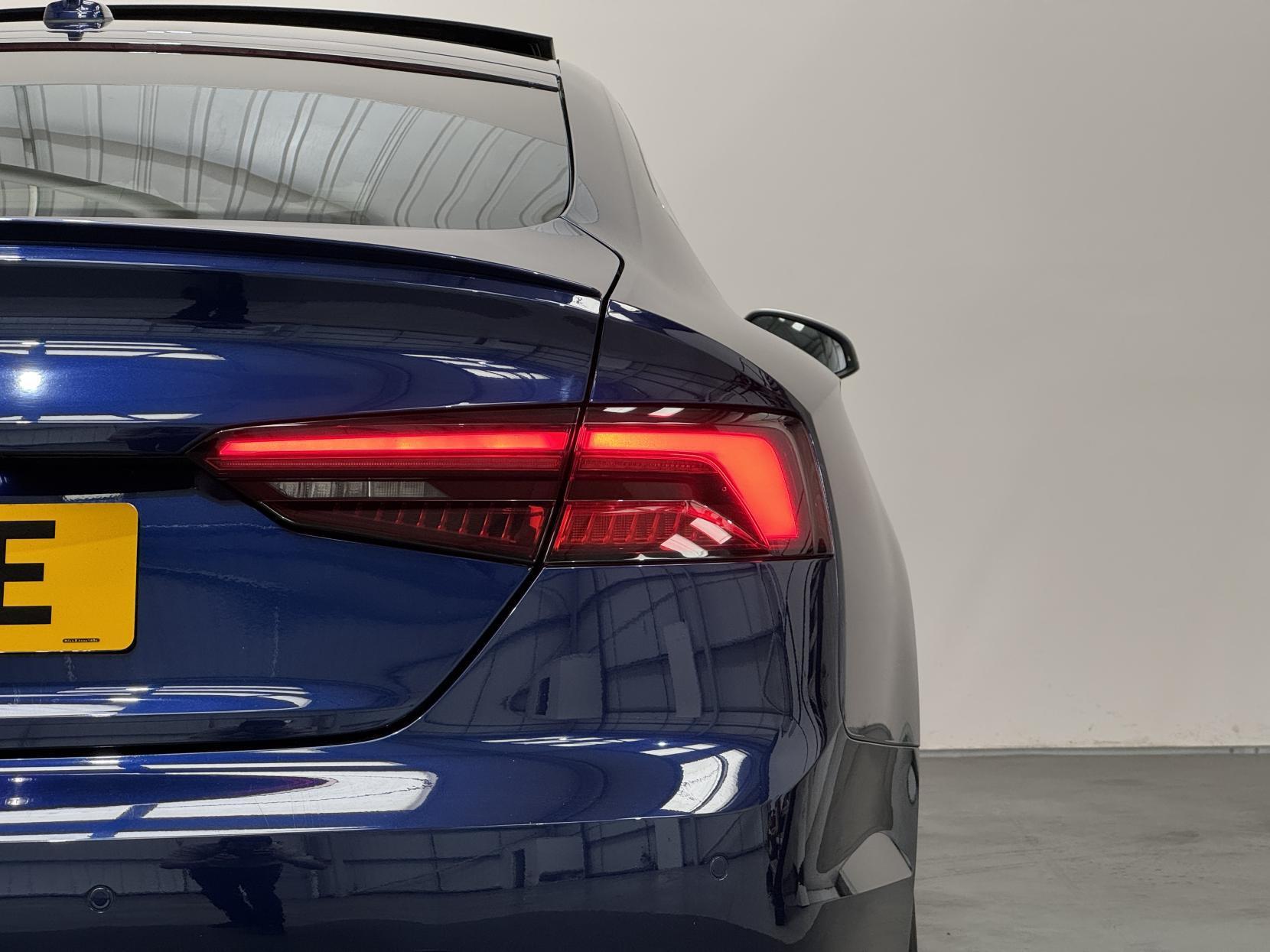 Audi S5 view 15