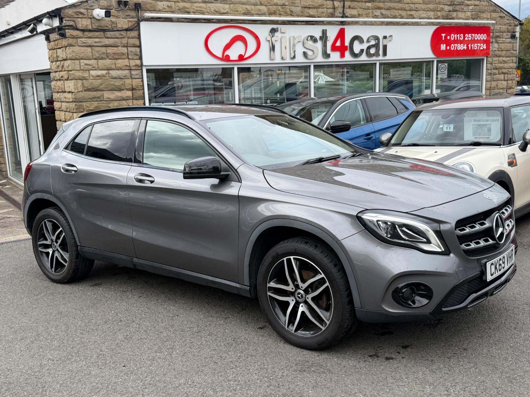 Mercedes-Benz Gla view 4