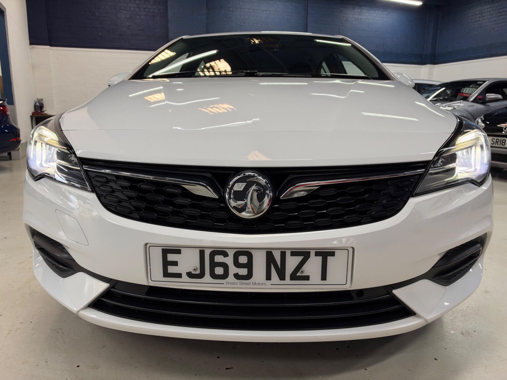 Vauxhall Astra view 8