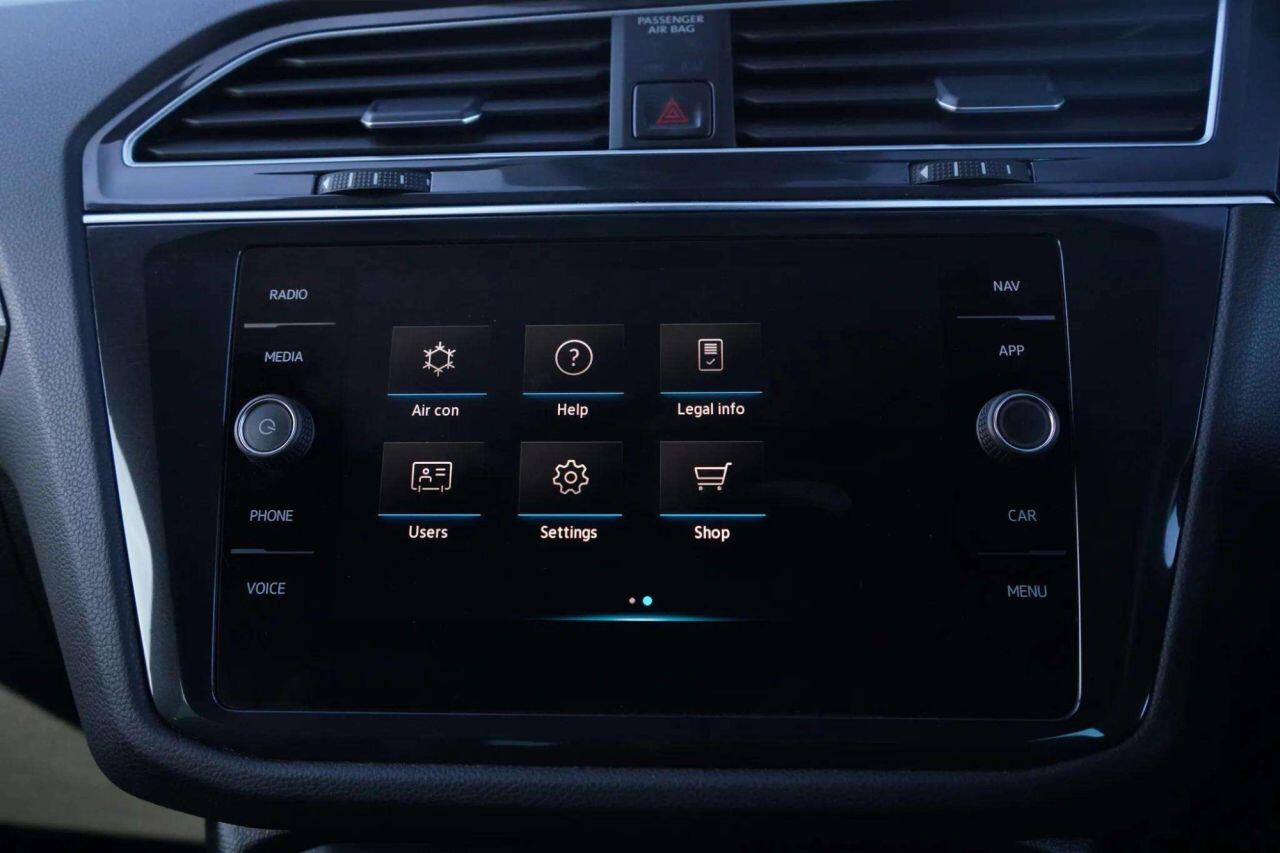 Volkswagen Tiguan view 26