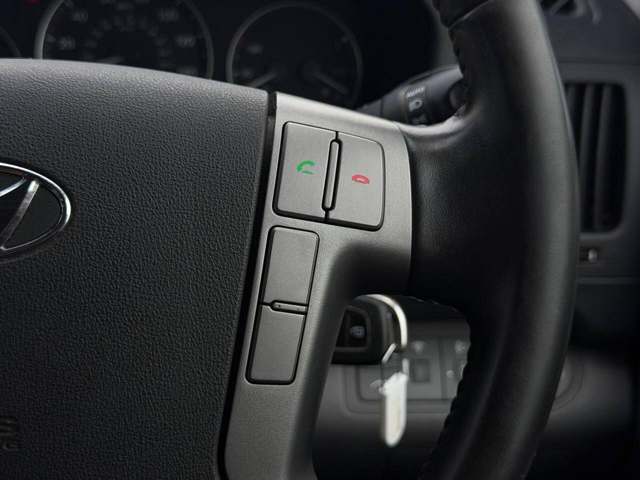 Hyundai I800 view 34