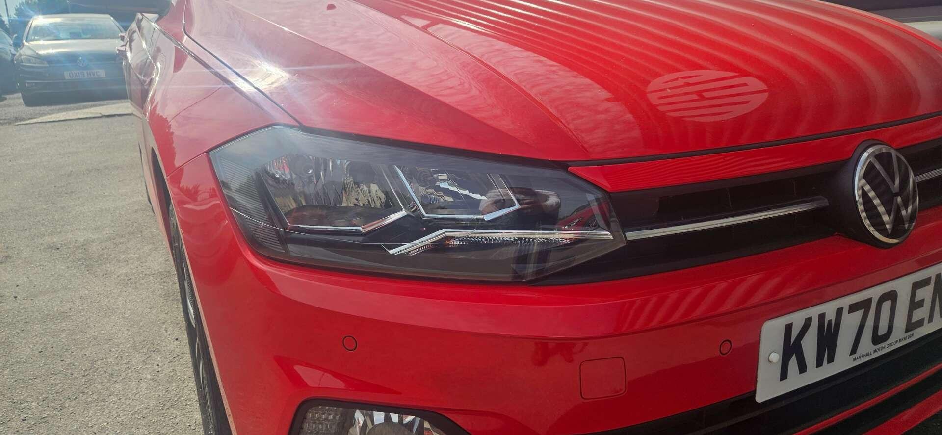 Volkswagen Polo view 10