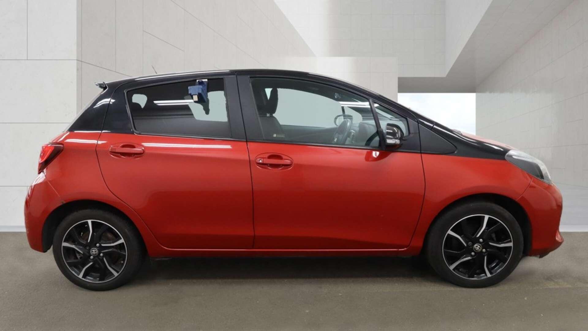 Toyota Yaris view 6