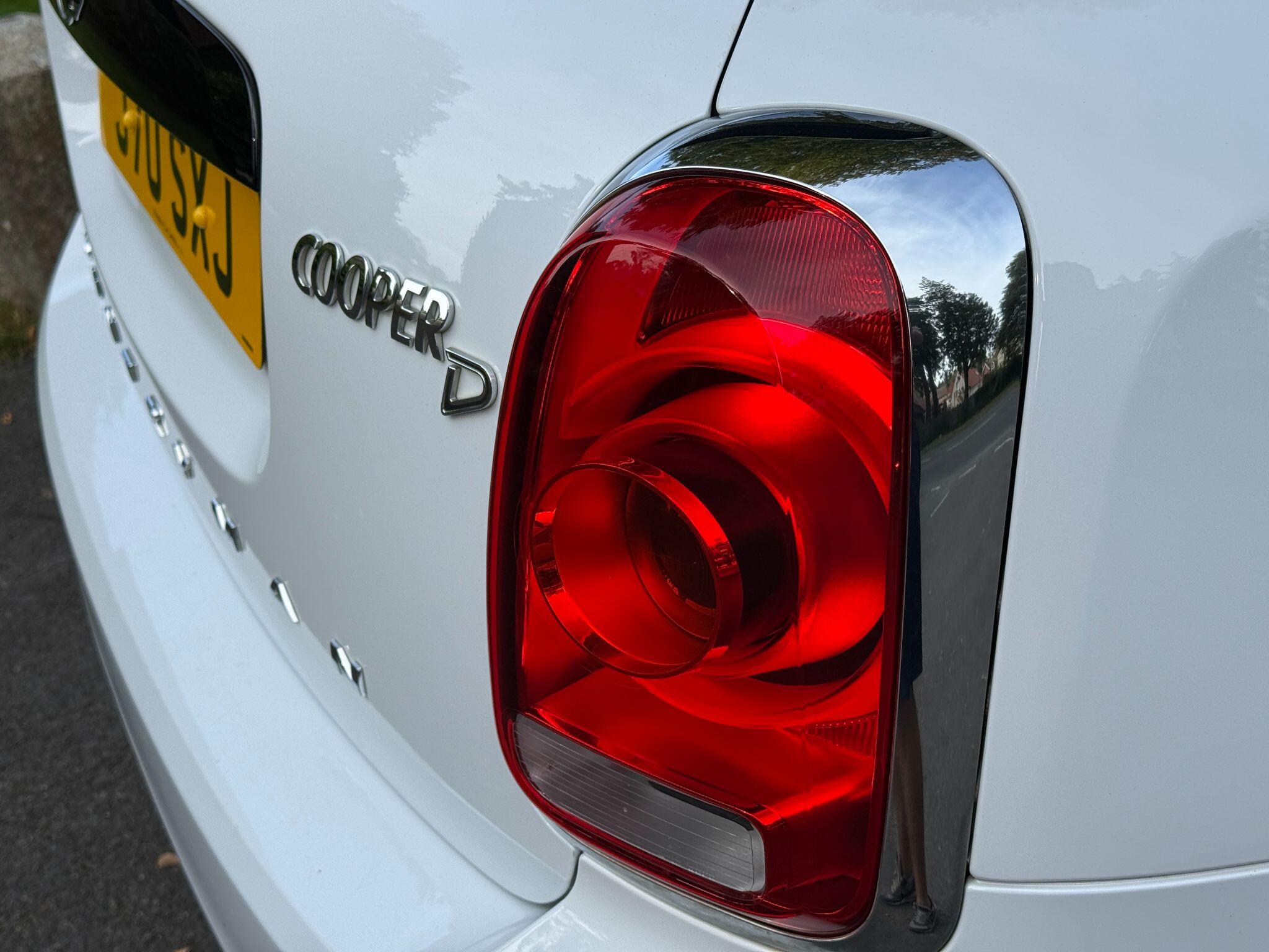 Mini Countryman view 16