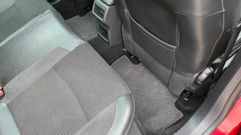 2011 Citroen C4 image 25