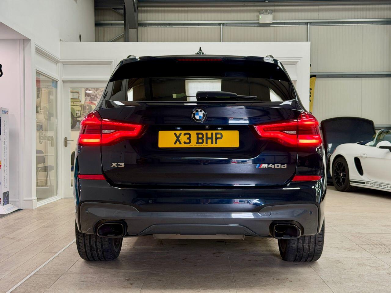 BMW X3 view 18