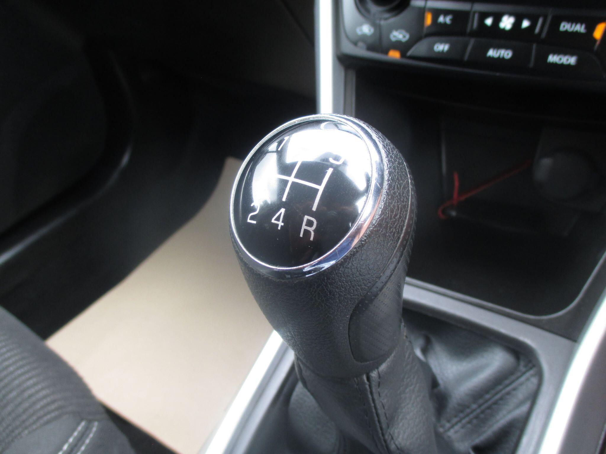 Suzuki SX4 S-Cross view 41
