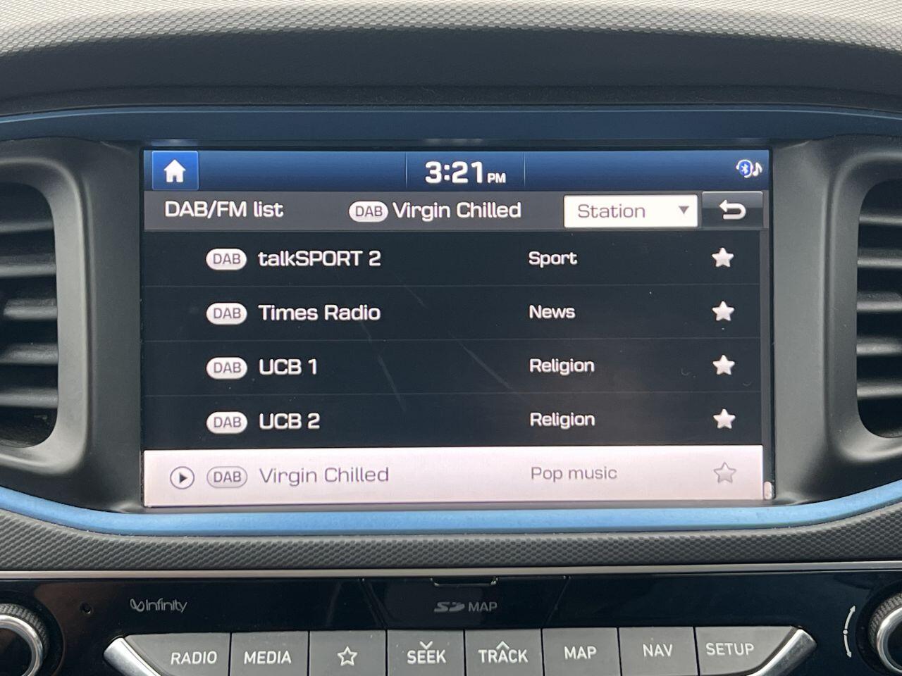 Hyundai Ioniq view 44